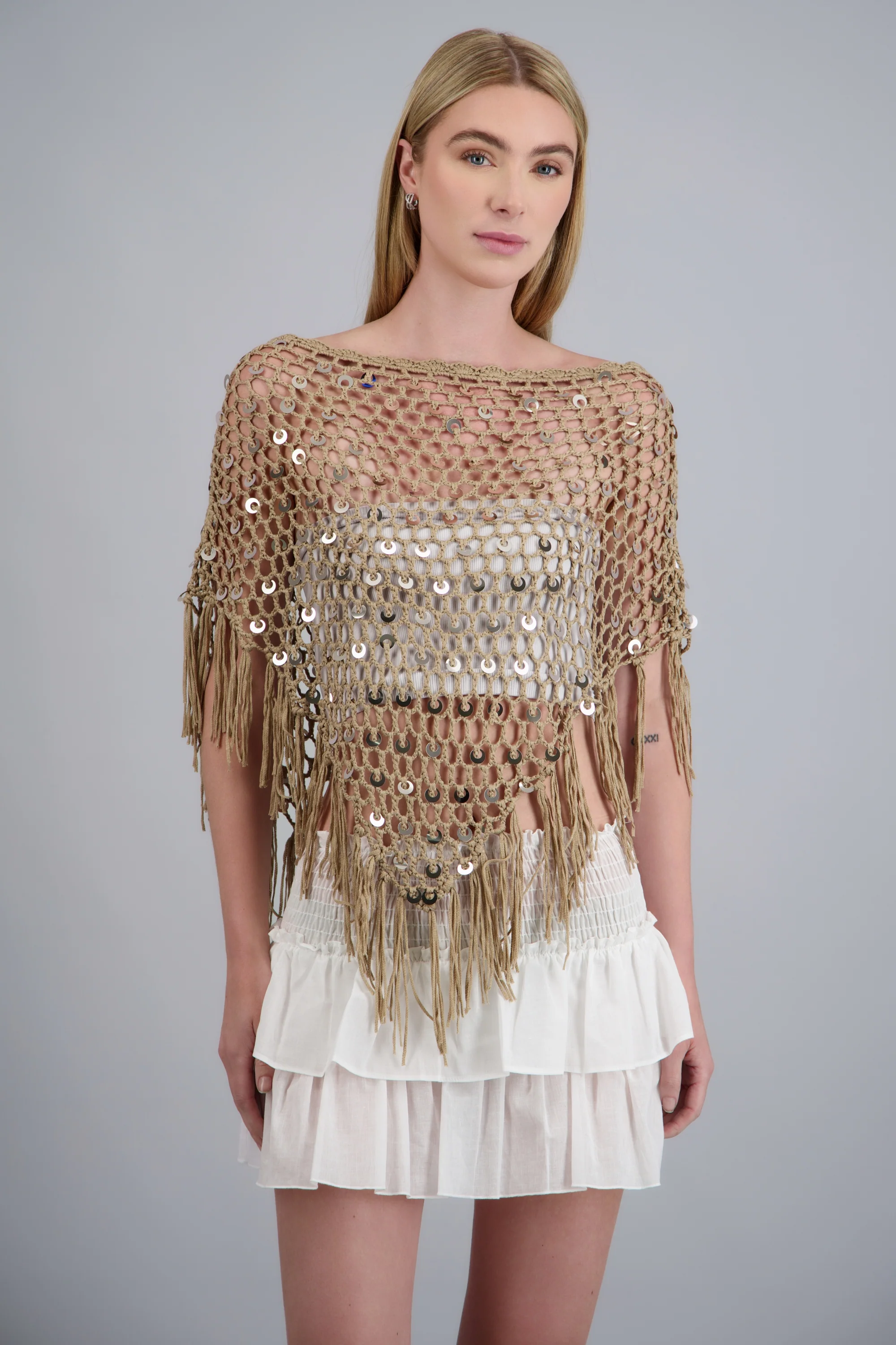 PONCHO ASIMETRICO C/LENTEJUELAS - Image 3