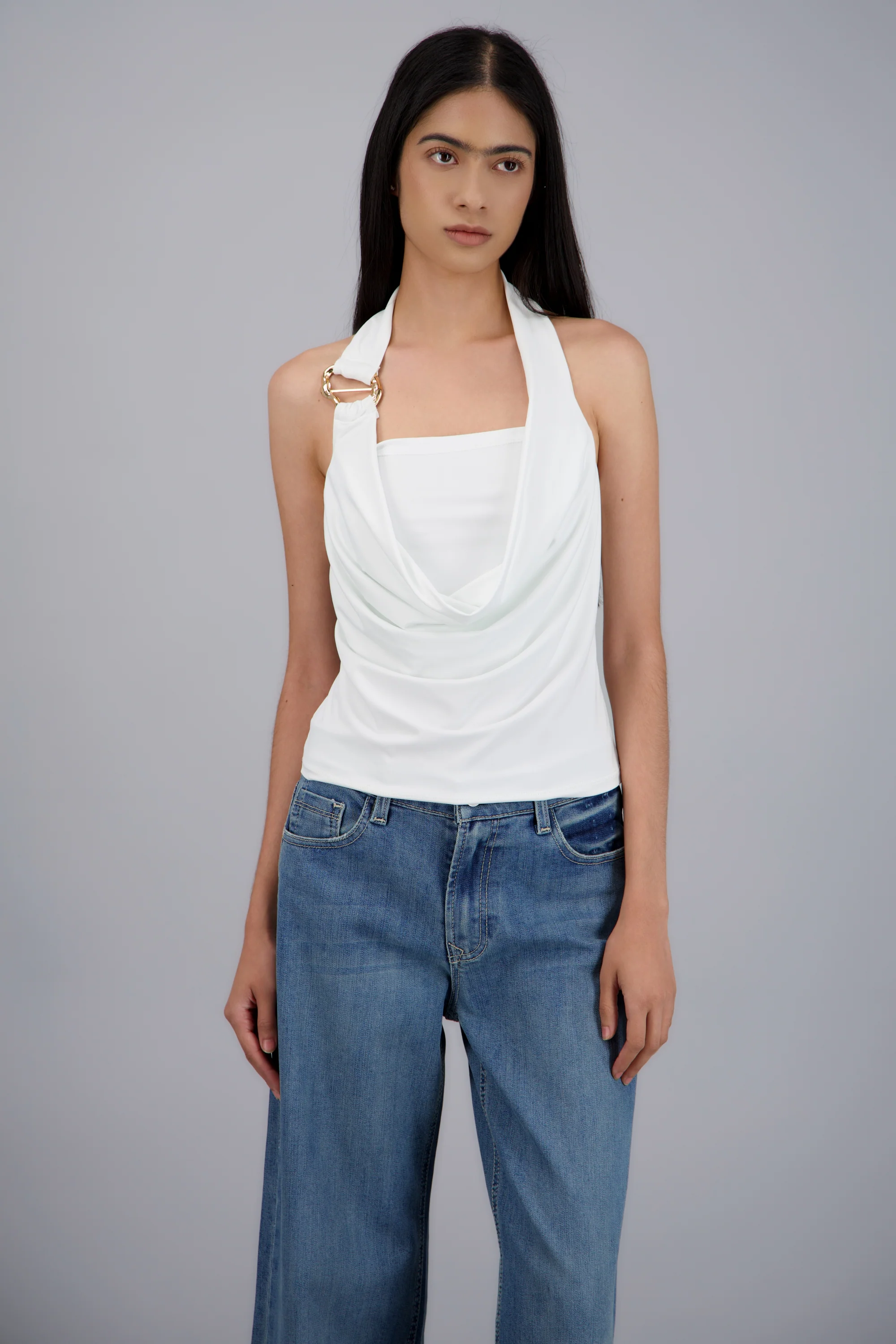 Top halter cascada con hebilla