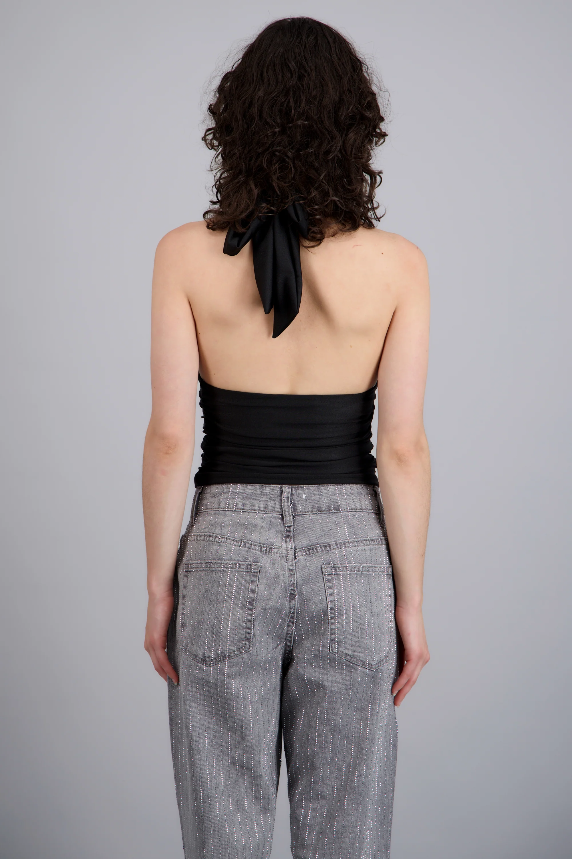 Top halter detalle pliegues - Image 4