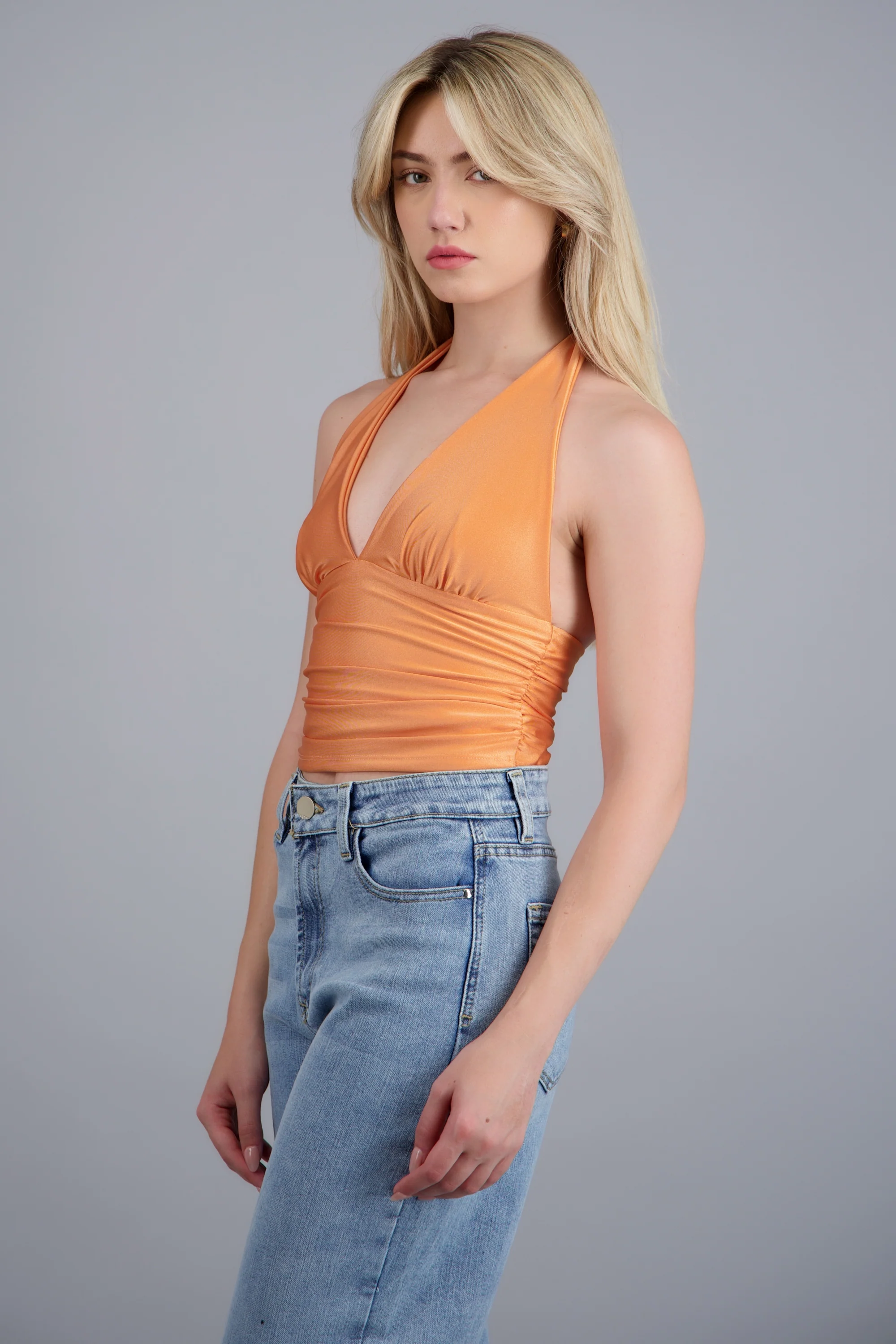 Top halter detalle pliegues - Image 3