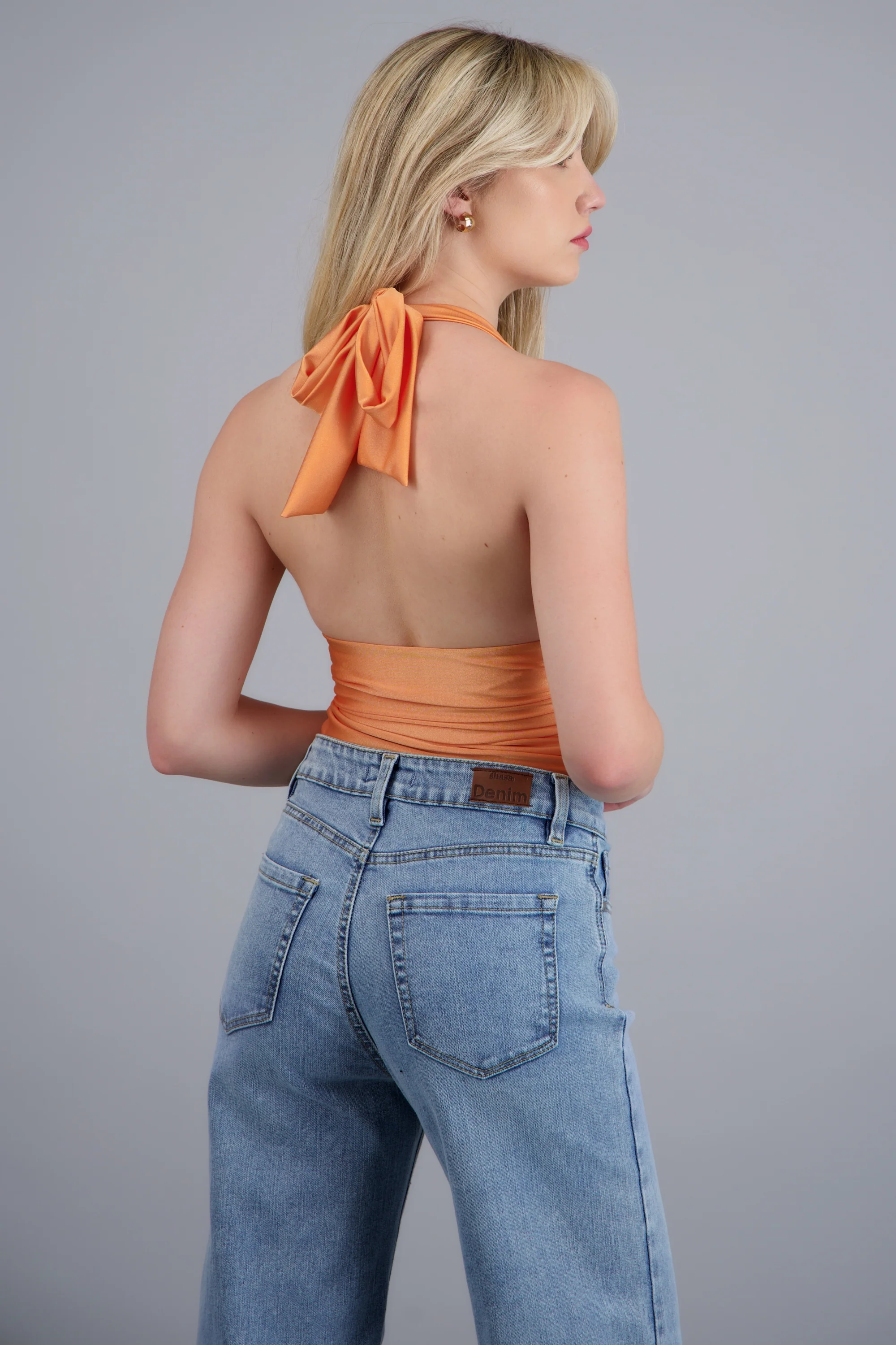 Top halter detalle pliegues - Image 4