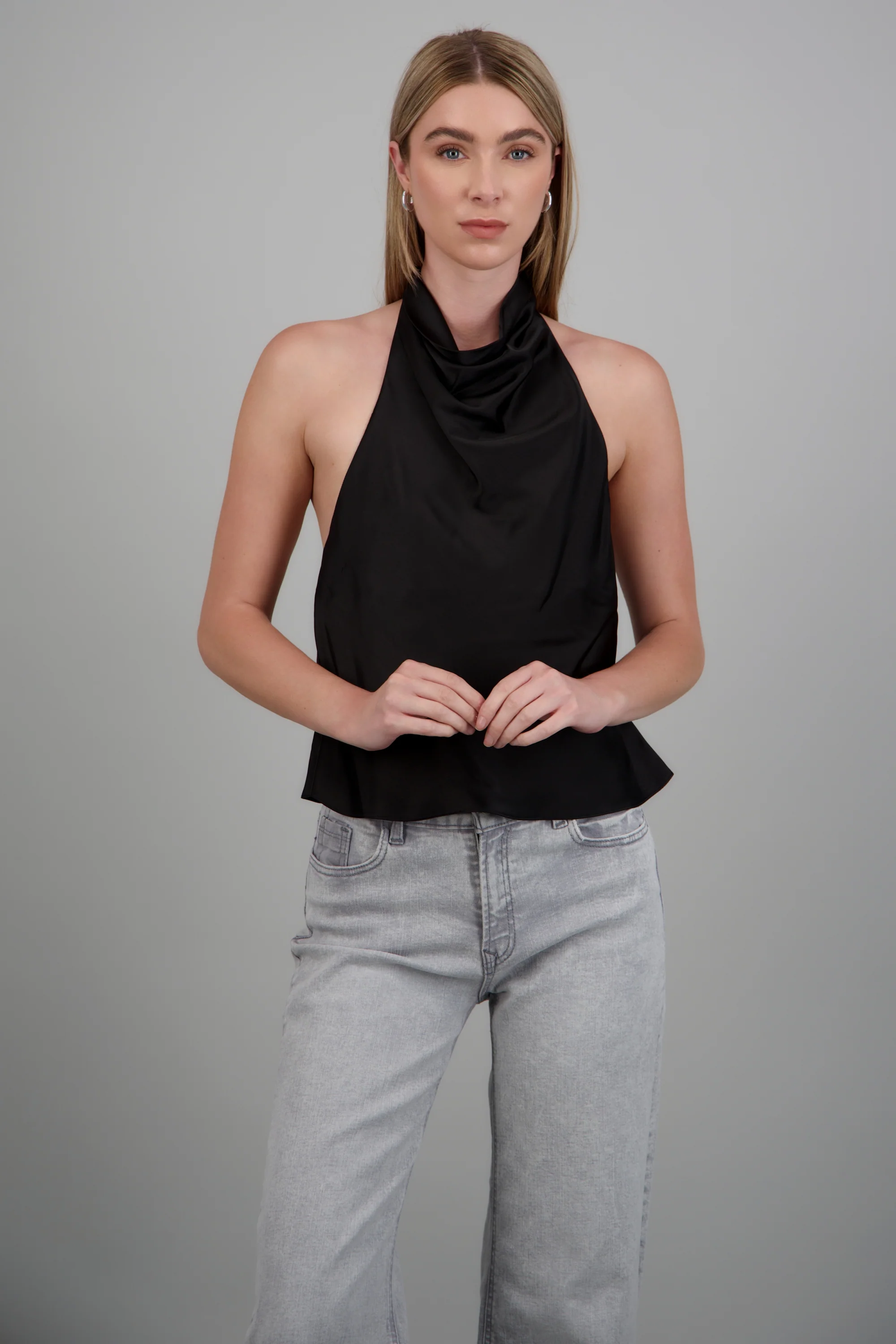 Top halter de cuello cascada satinado - Image 3