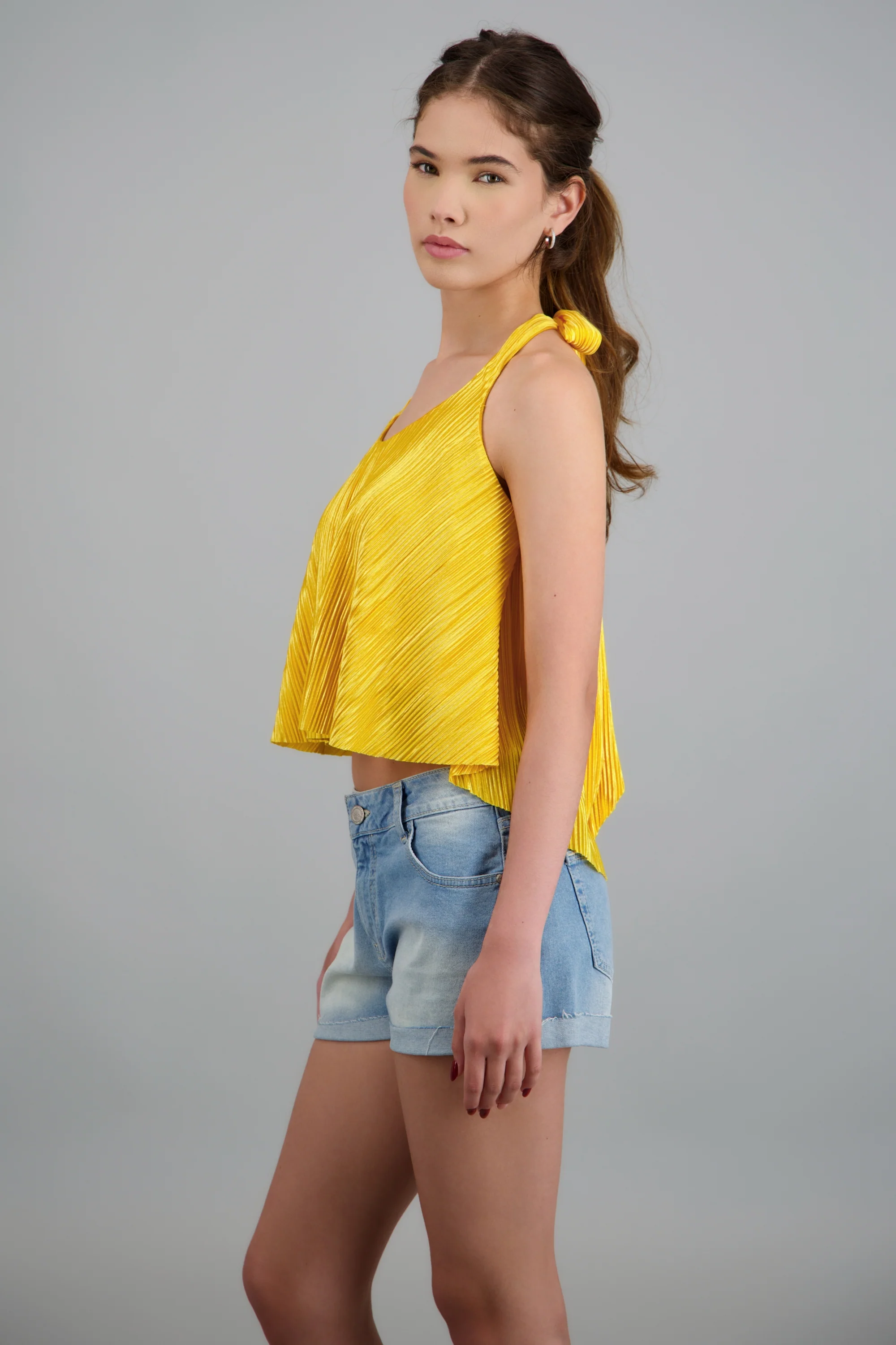 Top halter detalle textura - Image 3