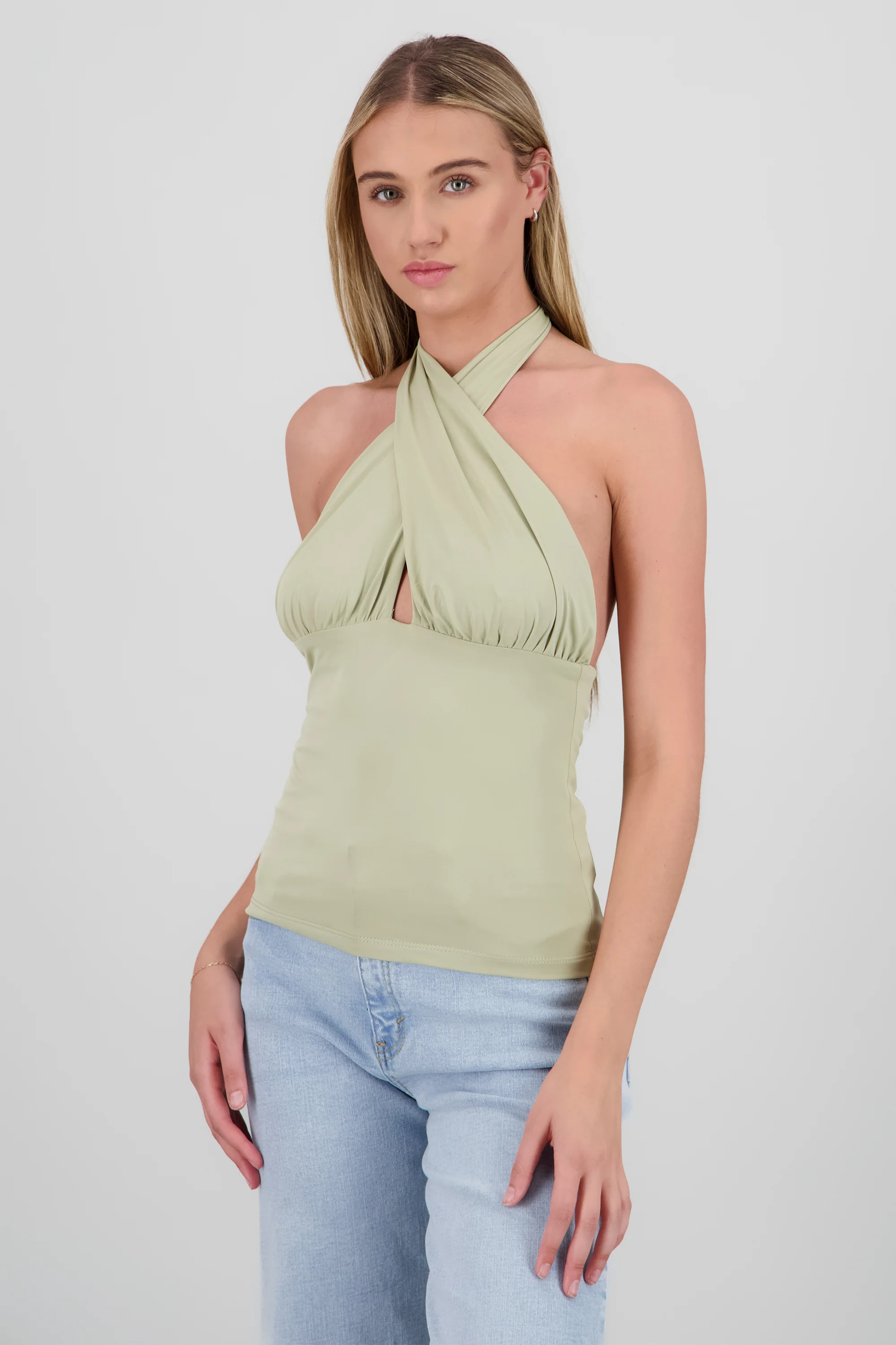 Top halter escote cruzado