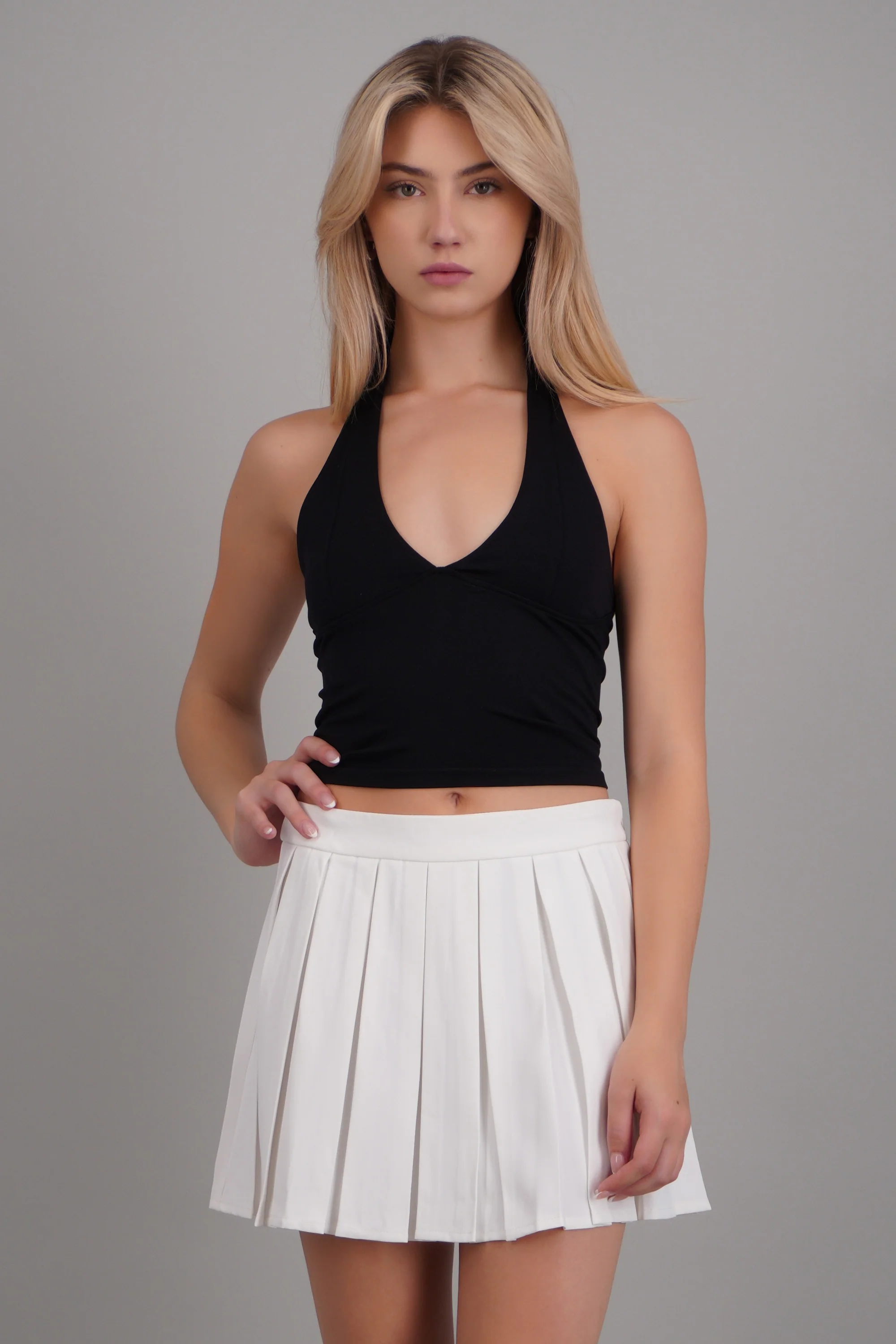 Top halter escote v - Image 2
