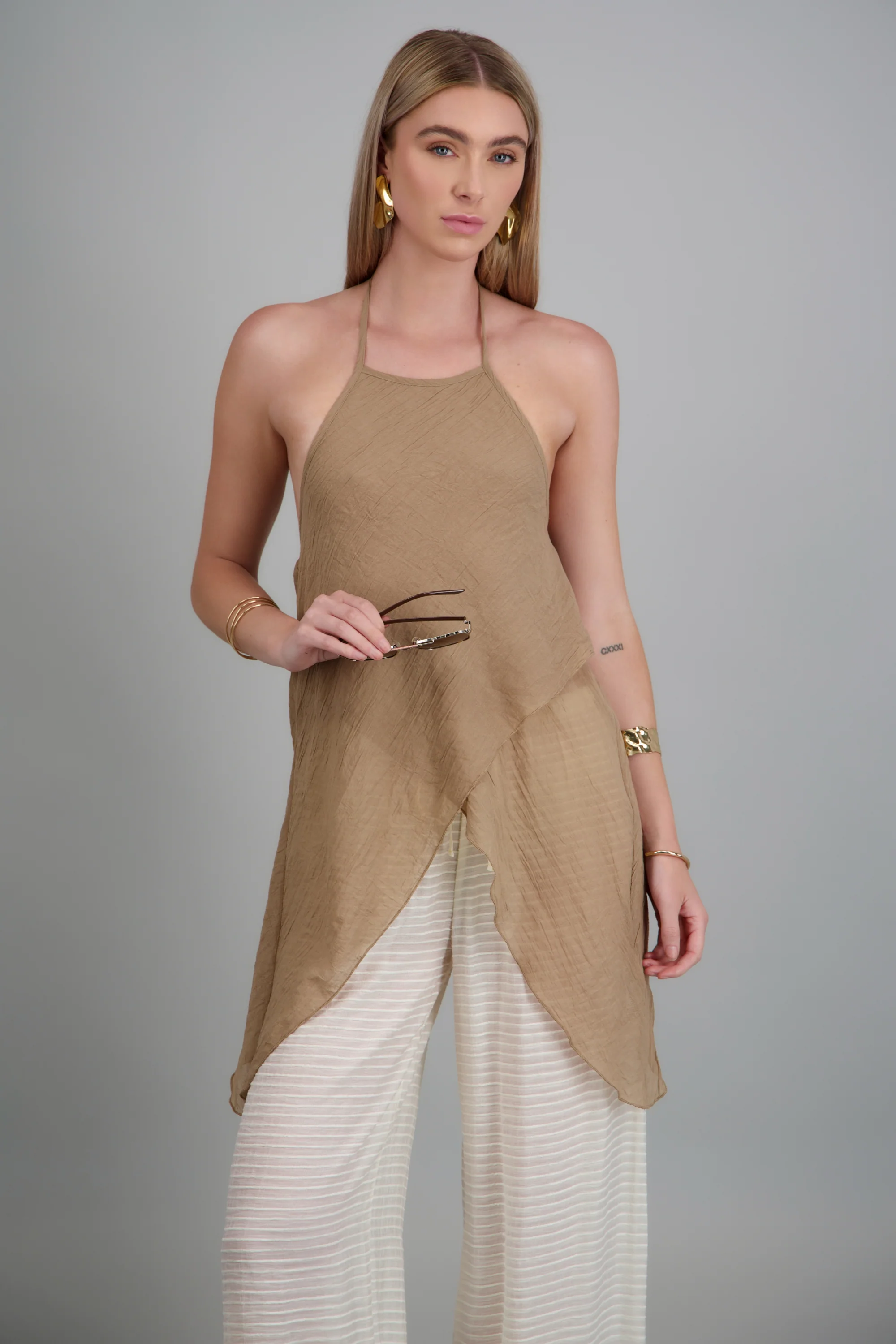 Top halter estampado cruzado - Image 3