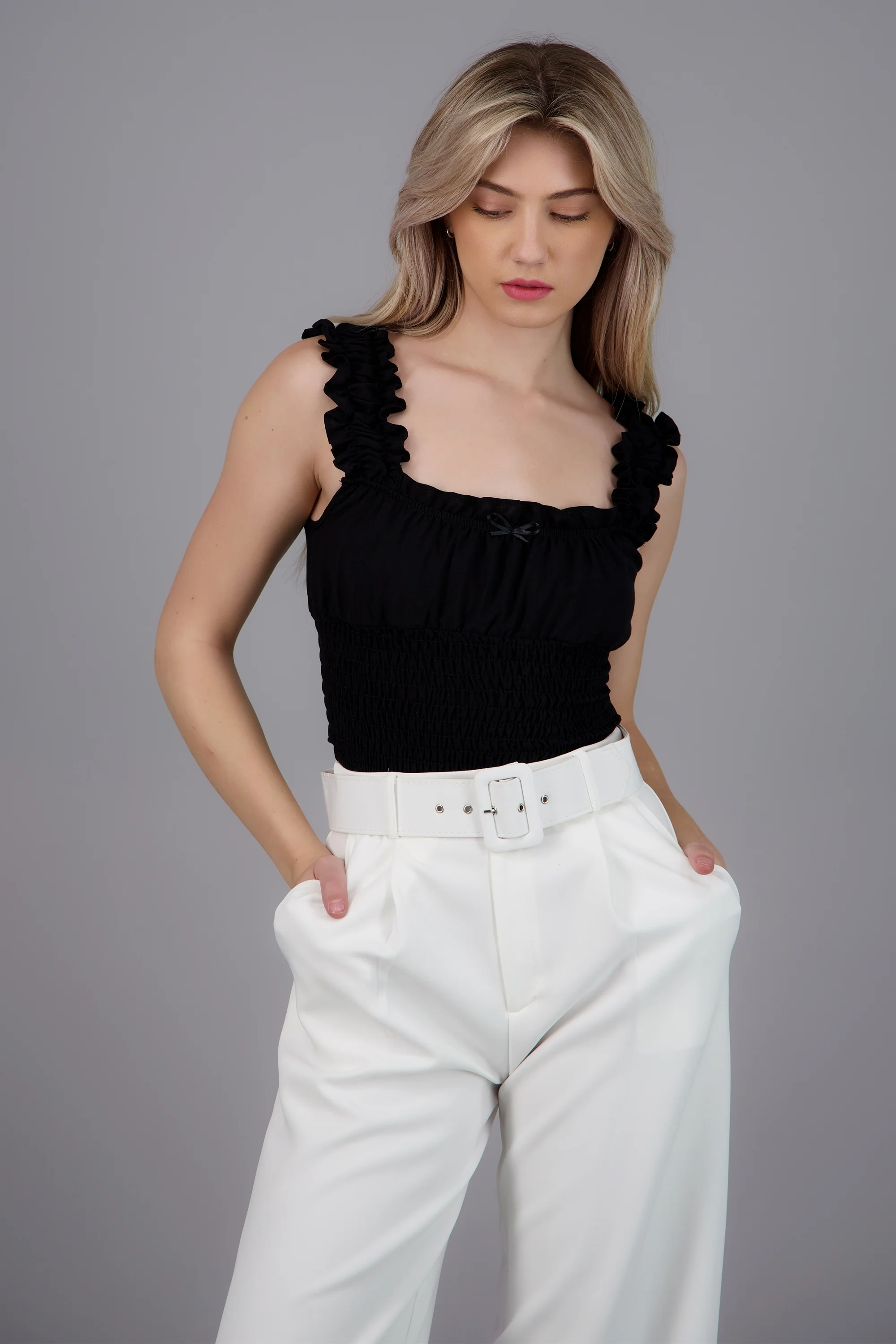 Top manga corta smock