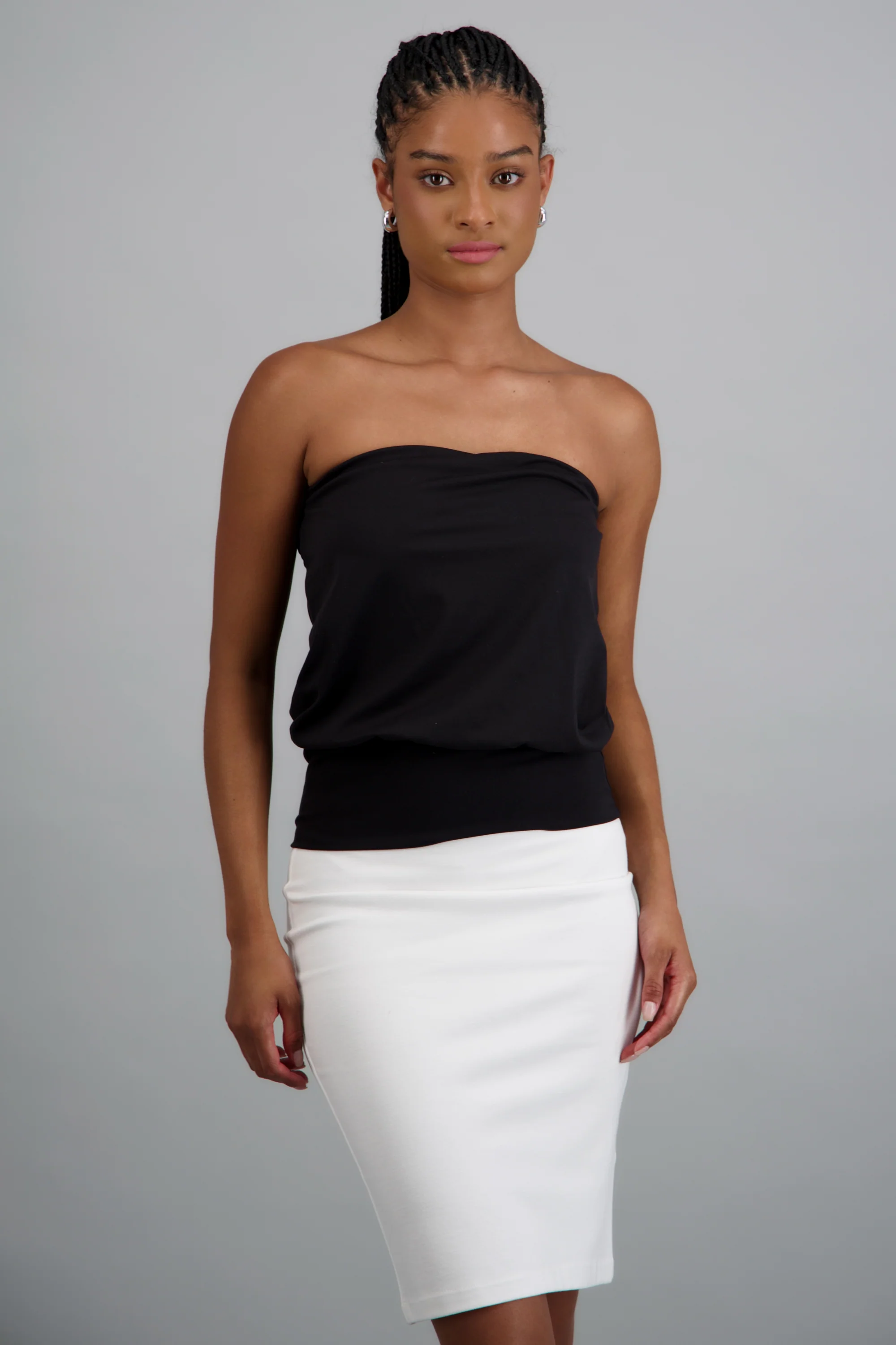 Top strapless cintura ajustada