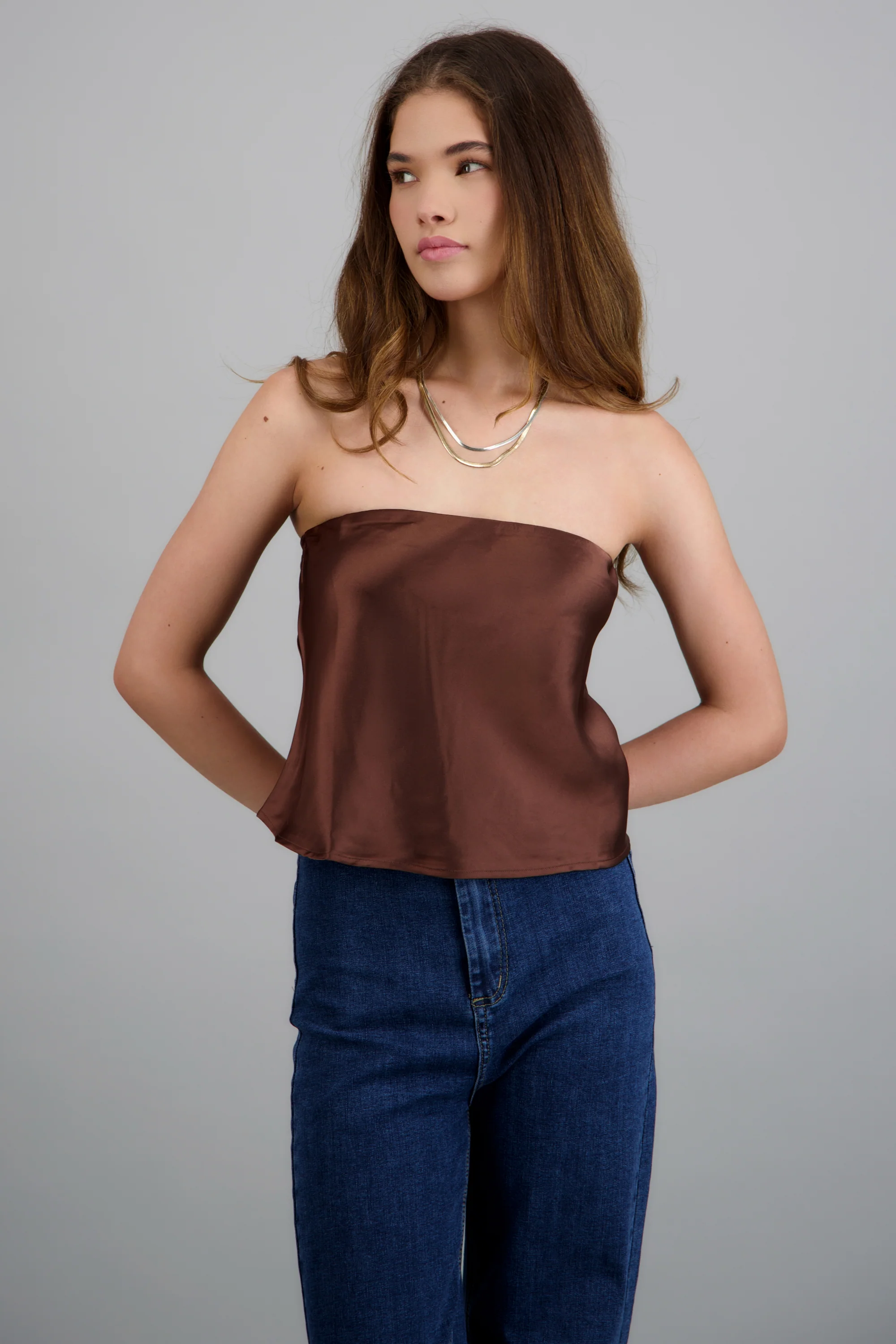 Top strapless satin