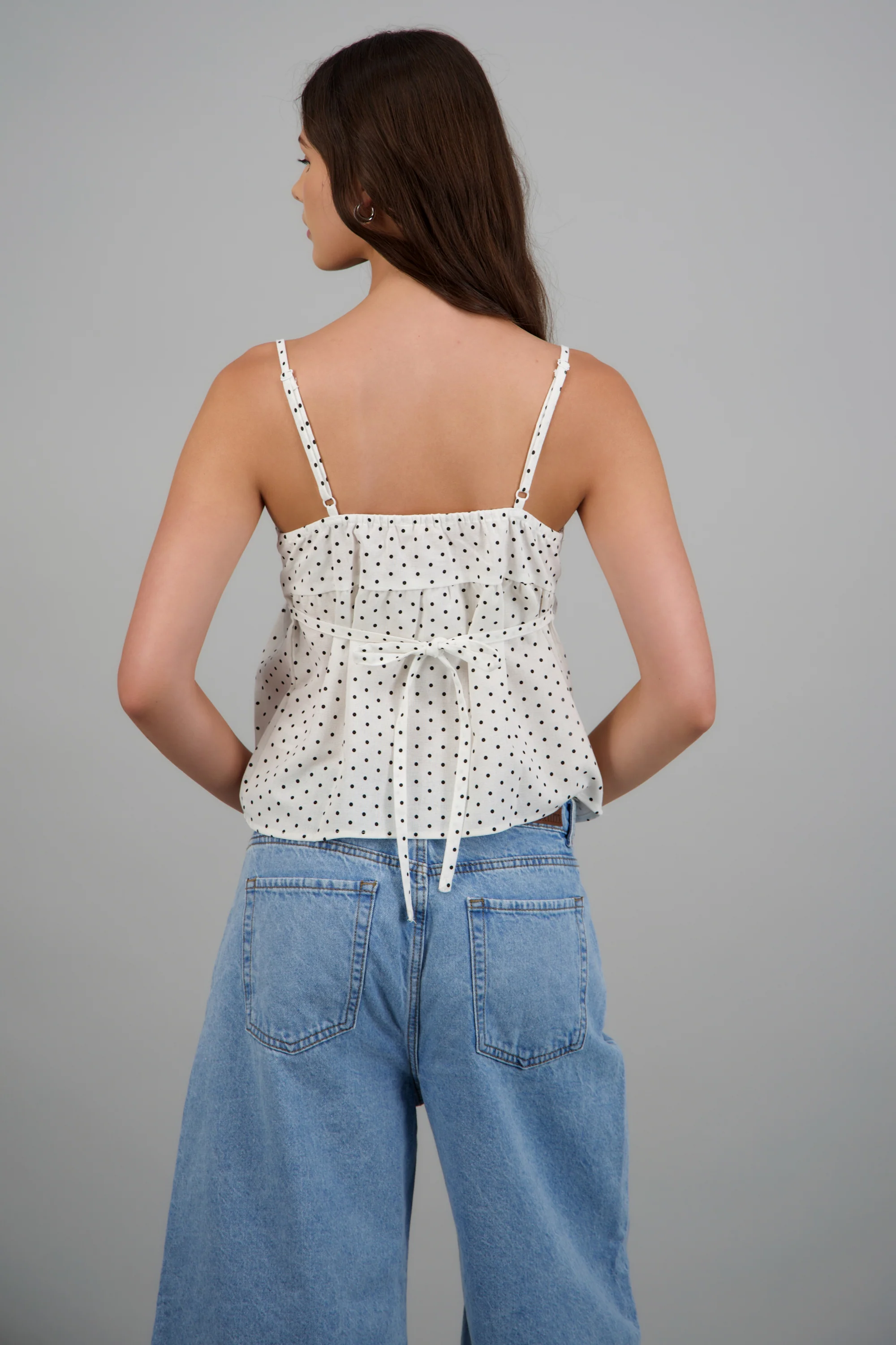 Top tirantes escote v estampado polkas - Image 4