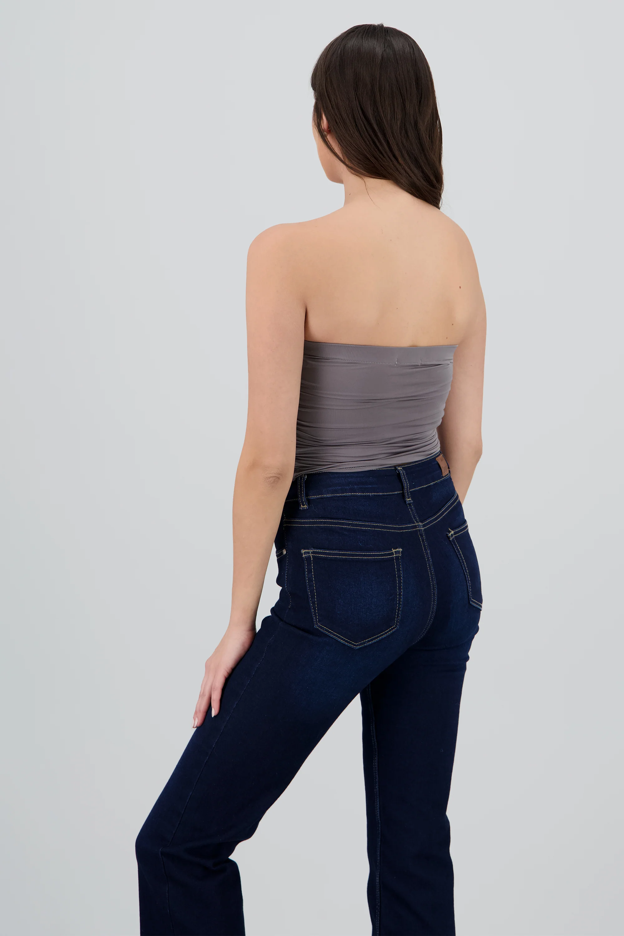 Top tubo drapeado detalle strapless - Image 4