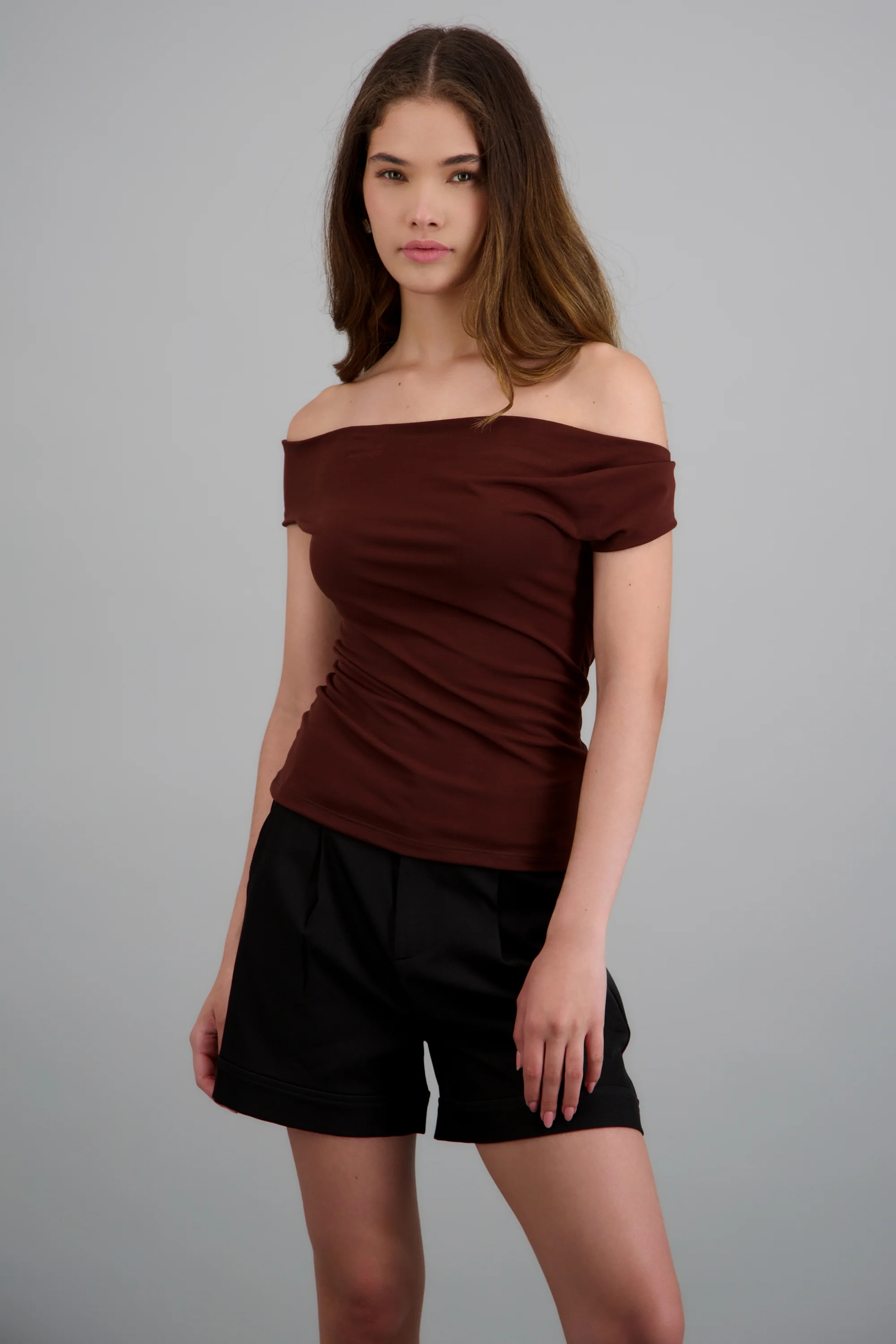 Topp off shoulder asimetrico - Image 3