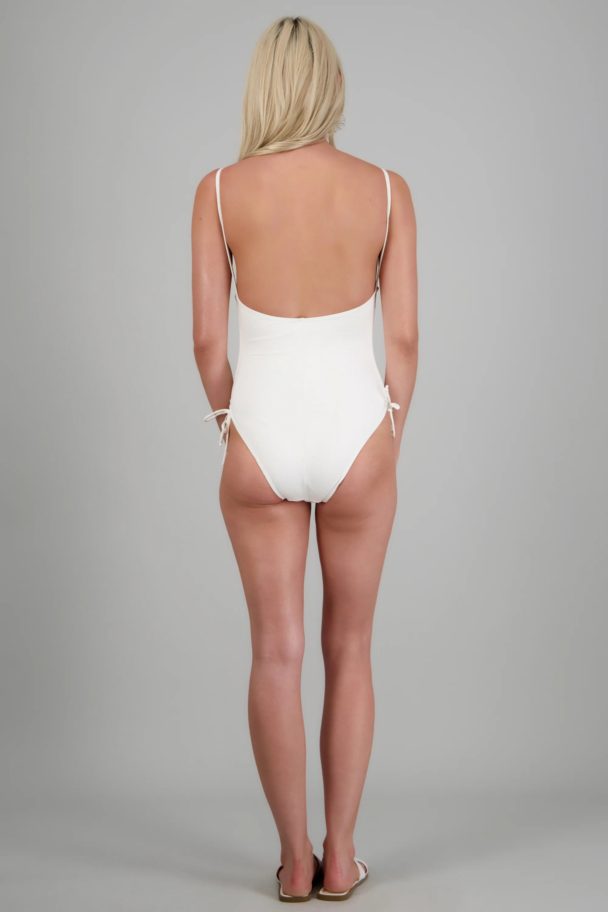 Traje de baño jaretas a los costados - Image 4