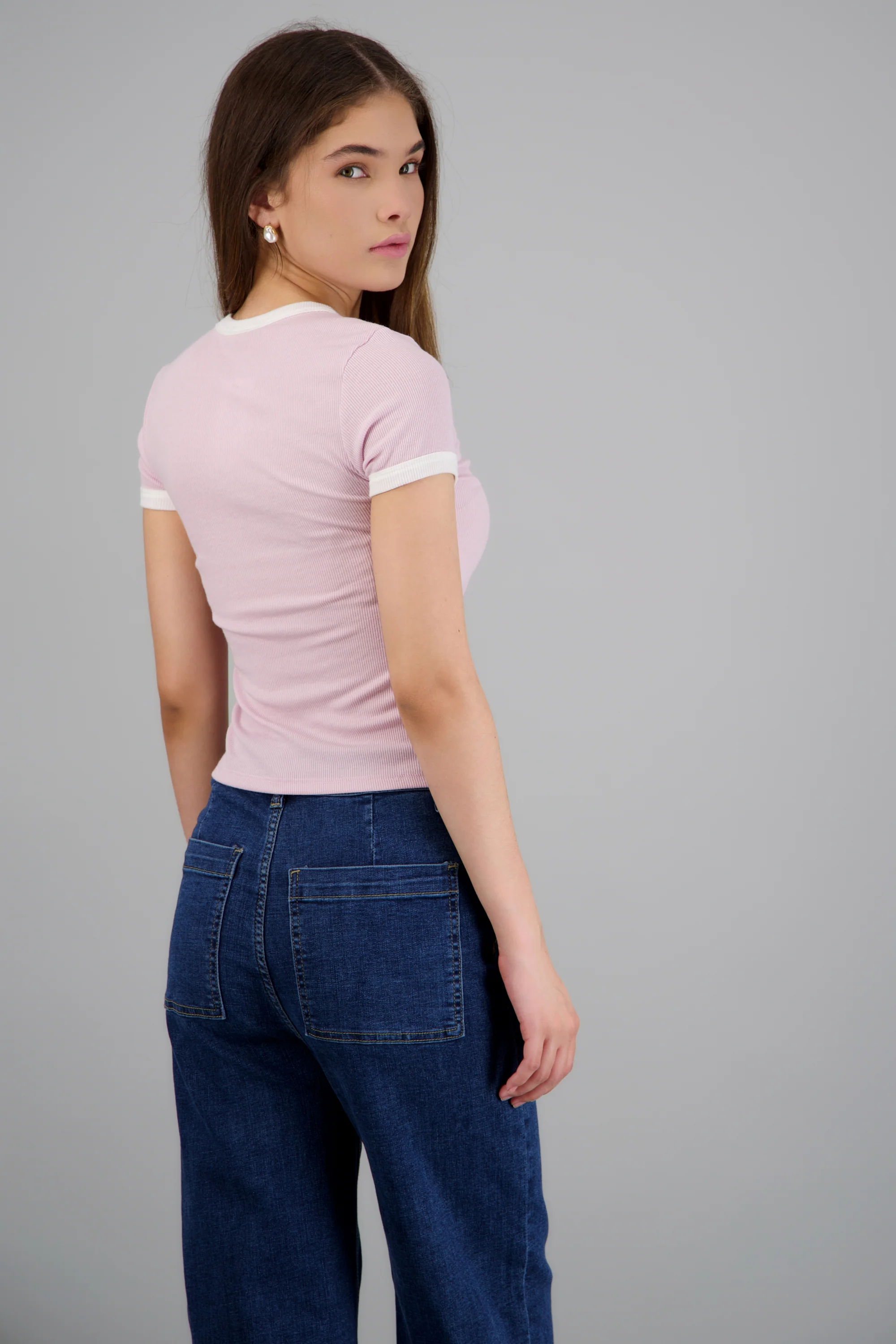Tshirt detalle contraste - Image 4