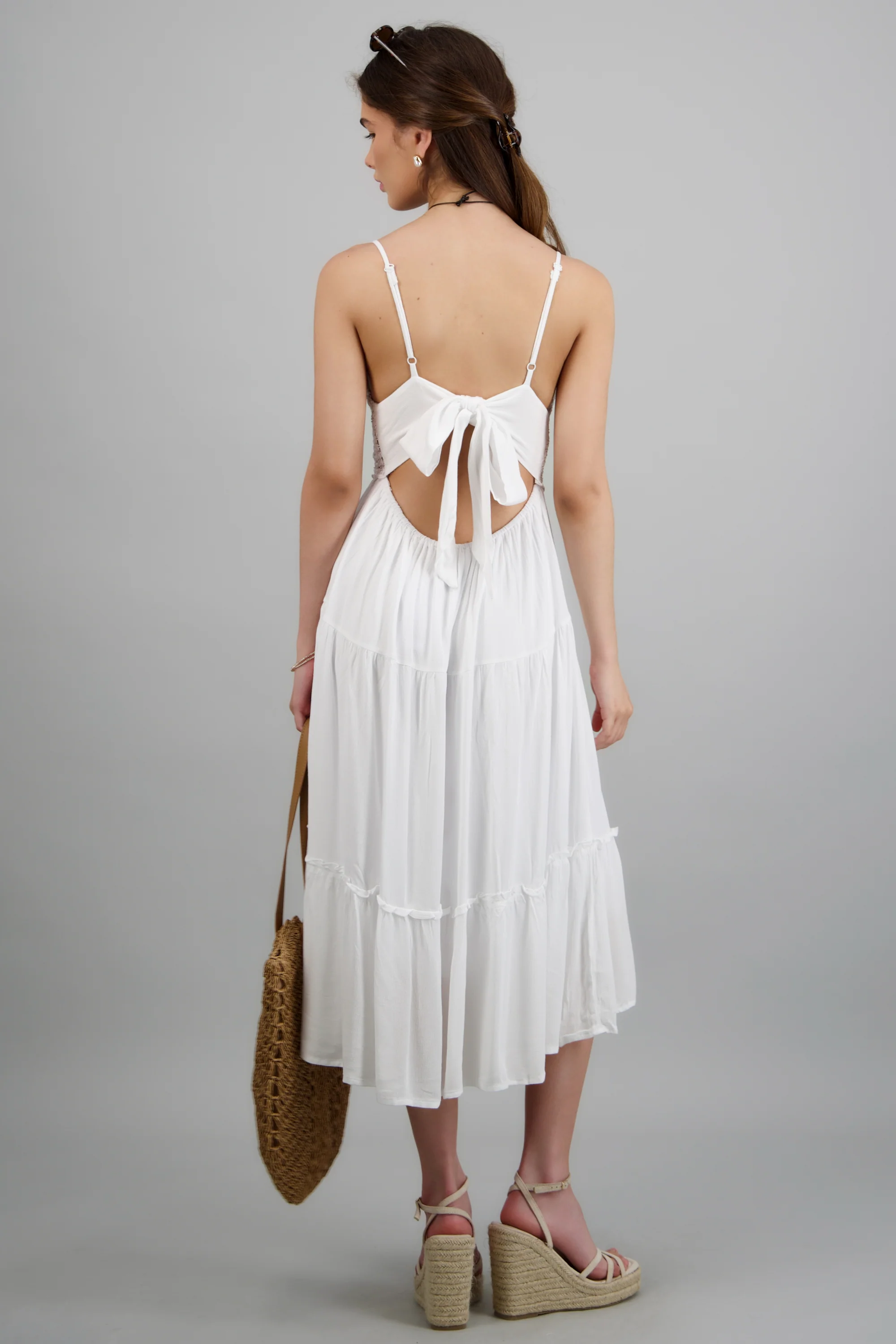 Vestido con crochet liso - Image 4