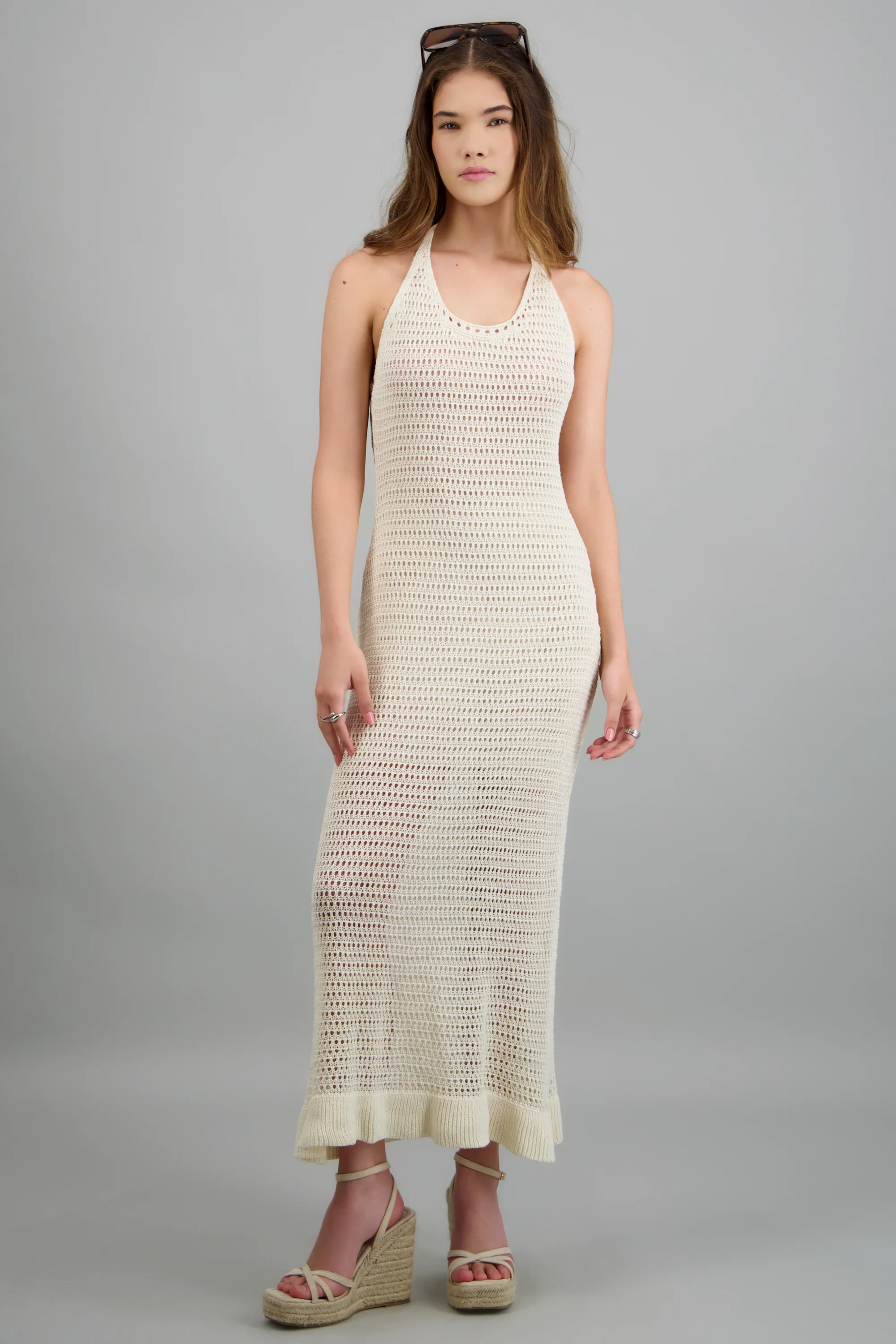 Vestido halter calado detalle olan - Image 3