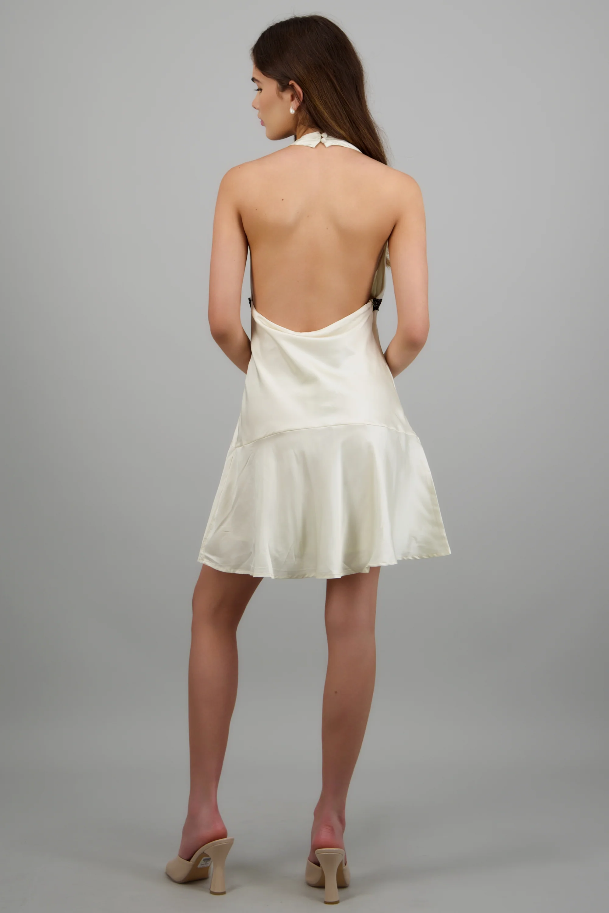 Vestido halter con encaje - Image 4