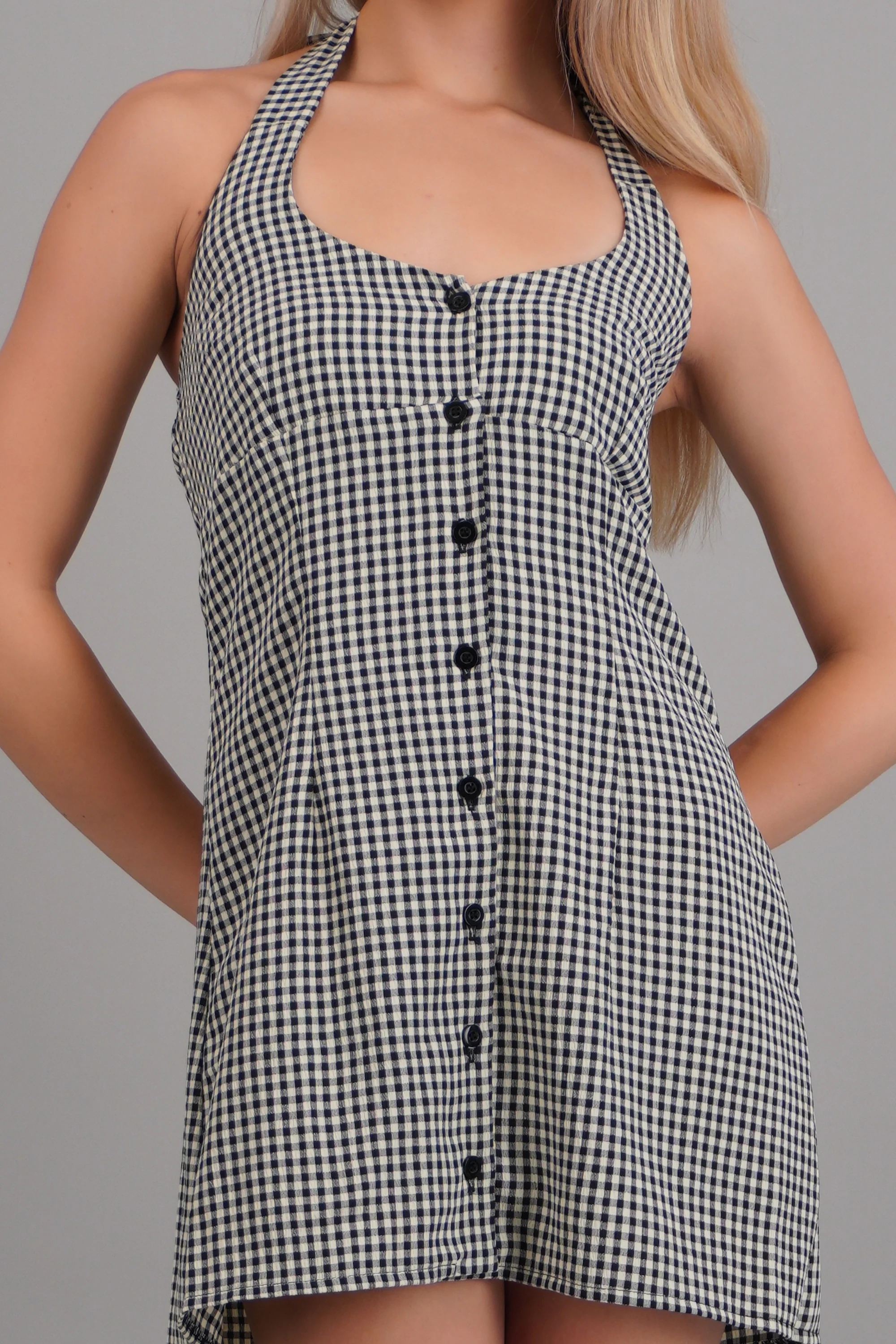 Vestido halter detalle botones - Image 5