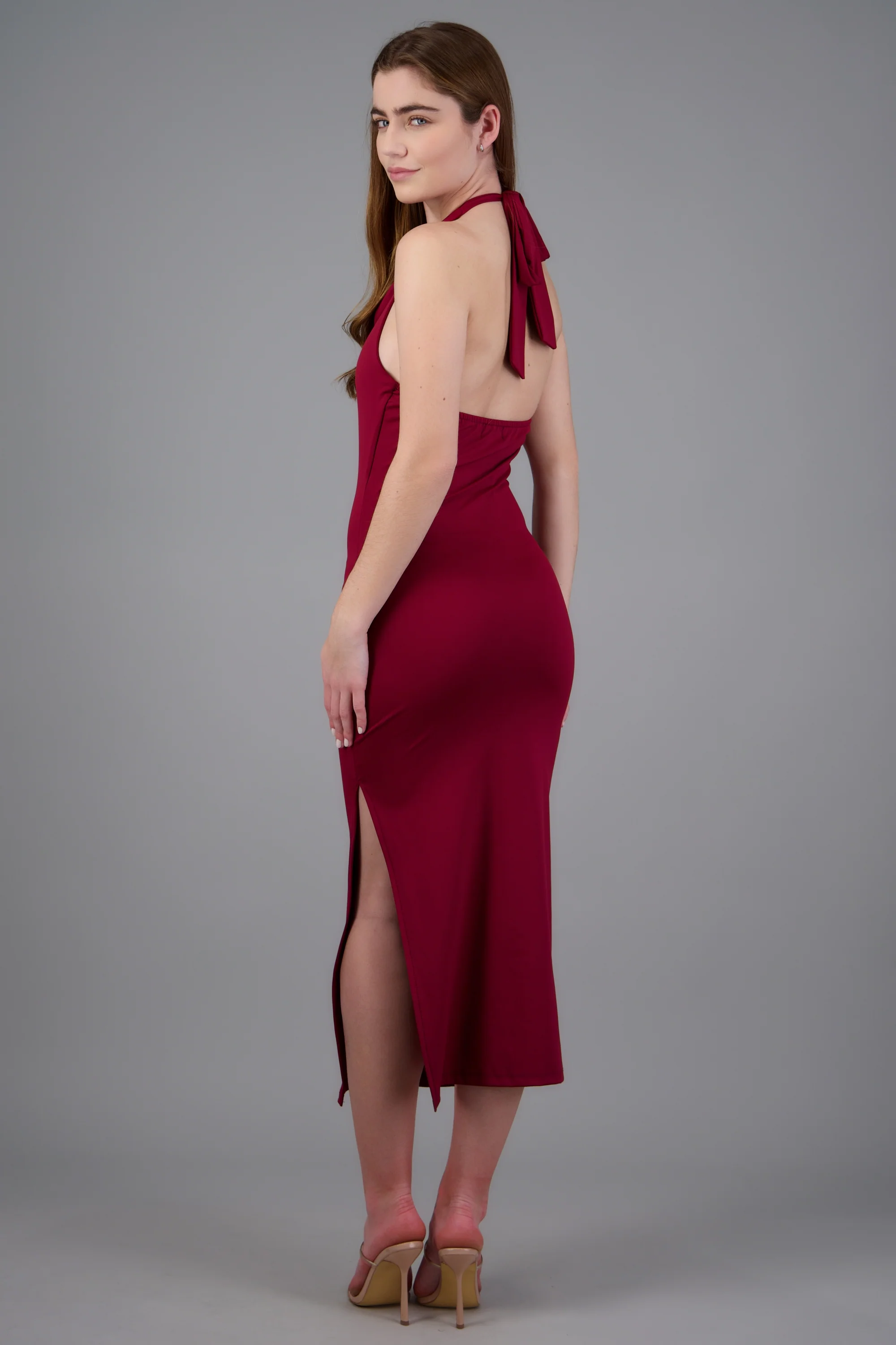 Vestido halter escote cascada - Image 4