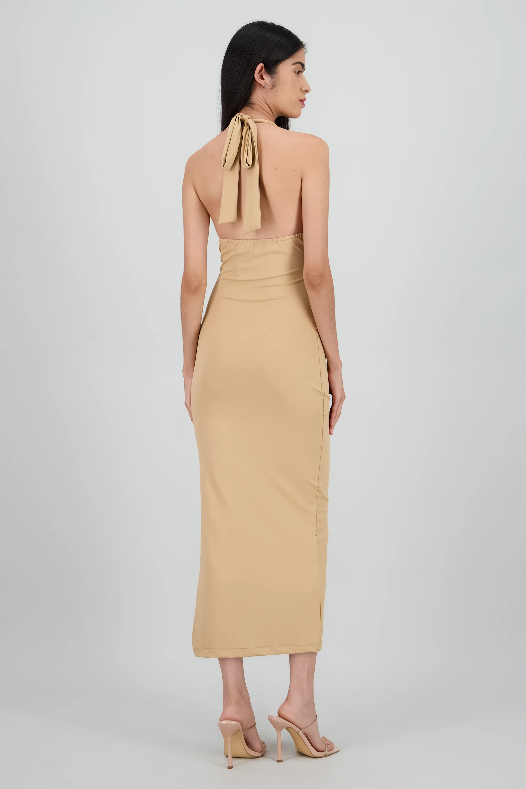 Vestido halter escote cascada - Image 4