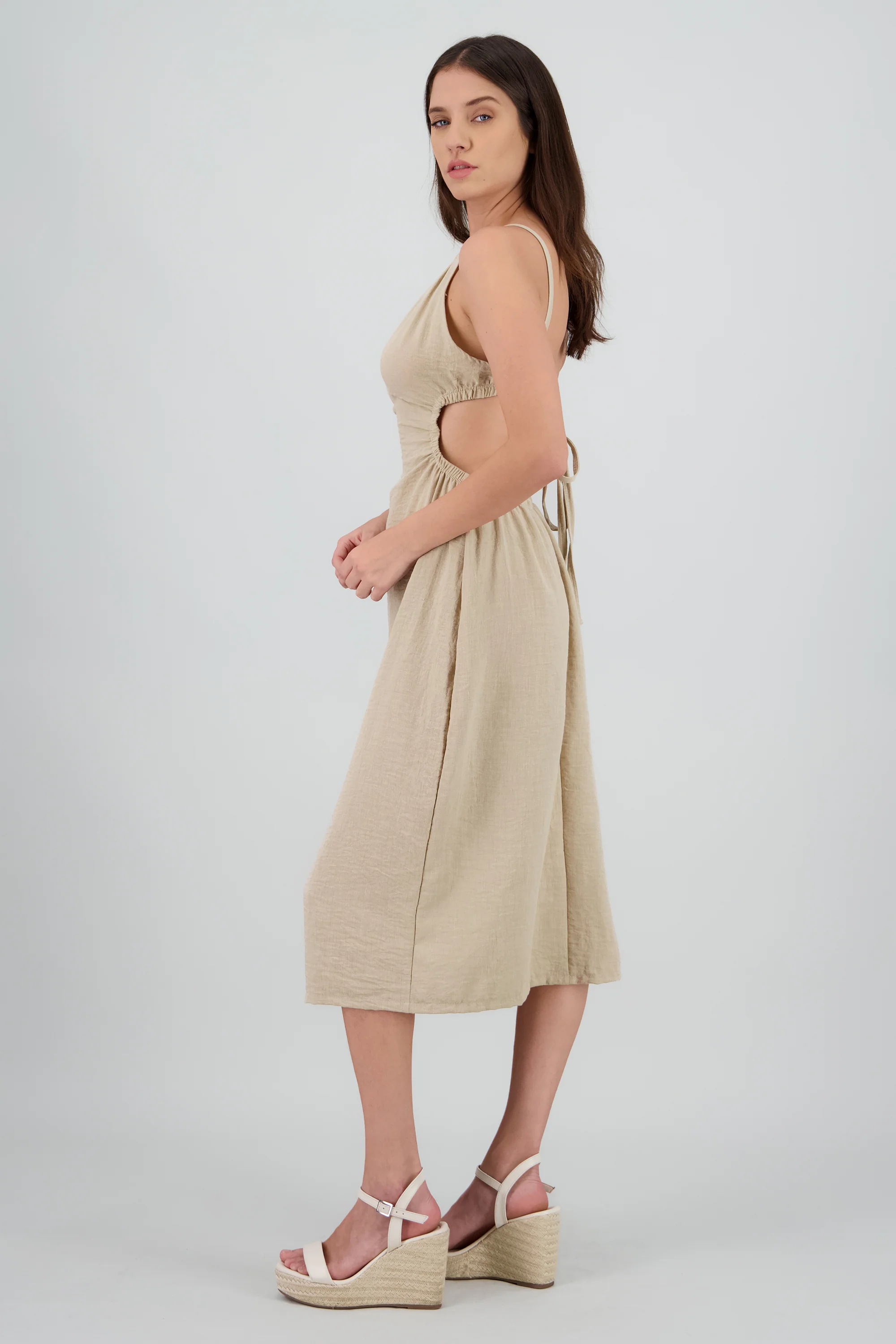 Vestido liso abertura espalda - Image 4