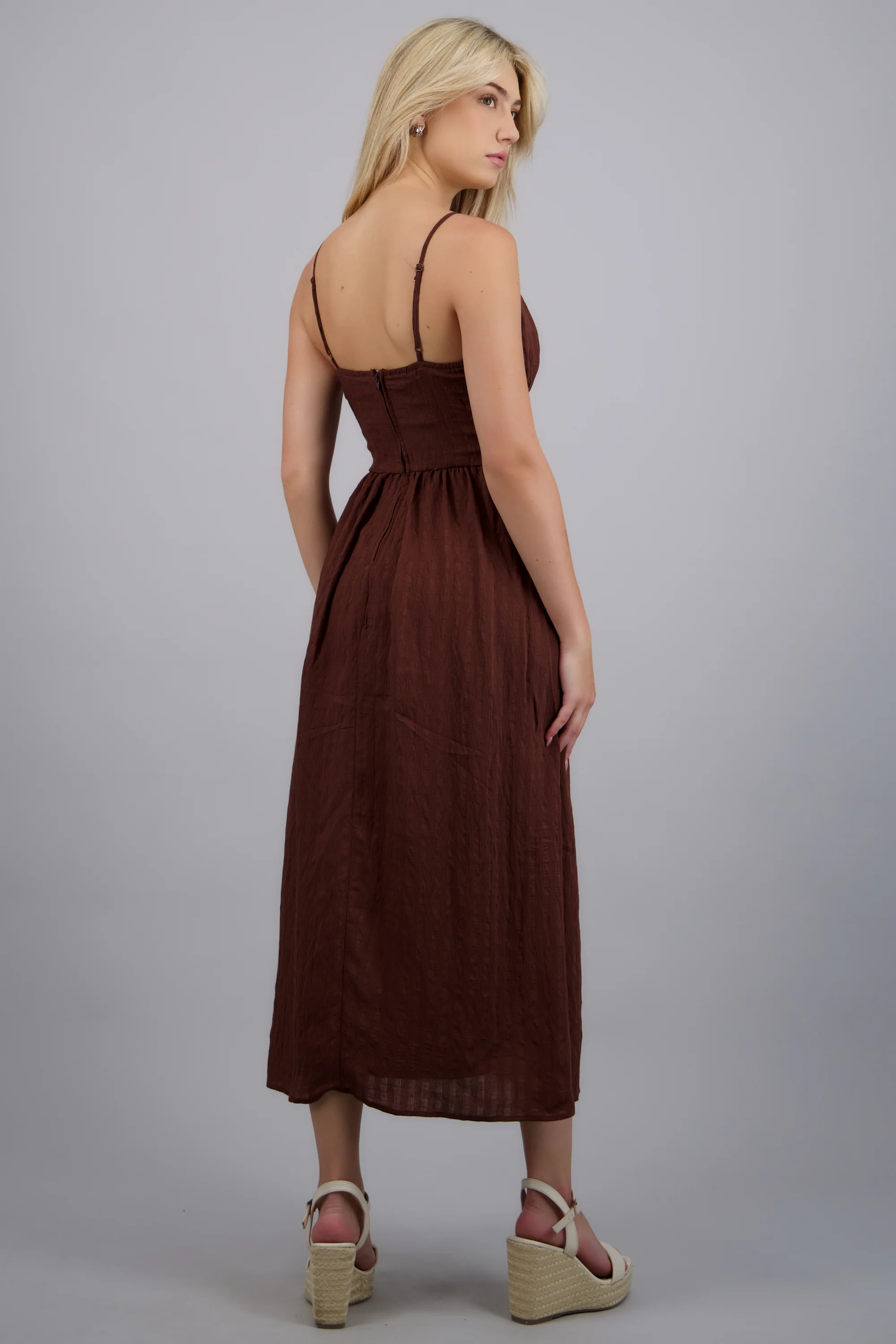 Vestido liso tirantes detalle cuentas - Image 4