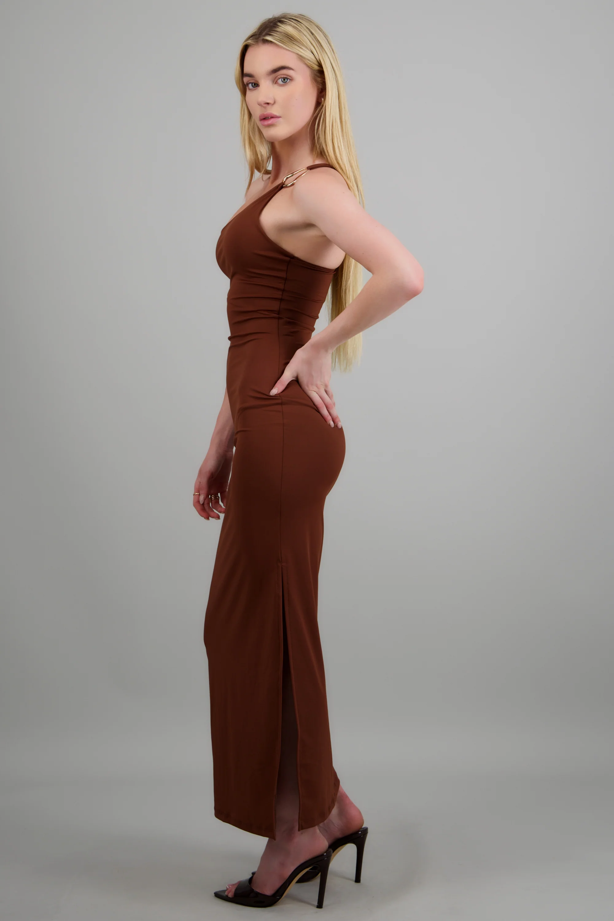 Vestido maxi asimétrico detalle argolla - Image 3