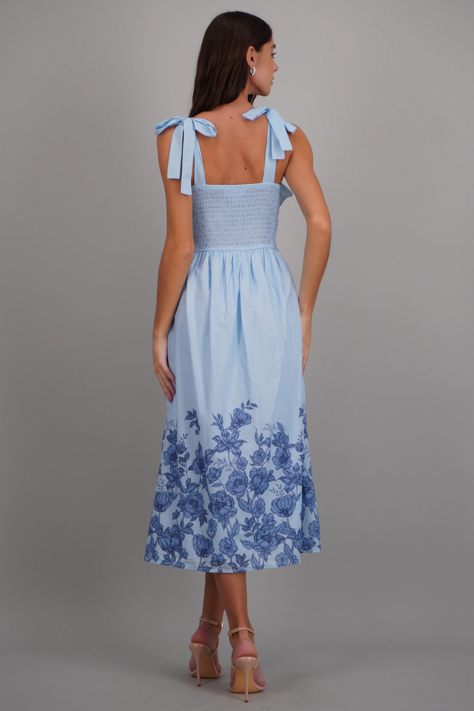 Vestido maxi detalle flores - Image 4