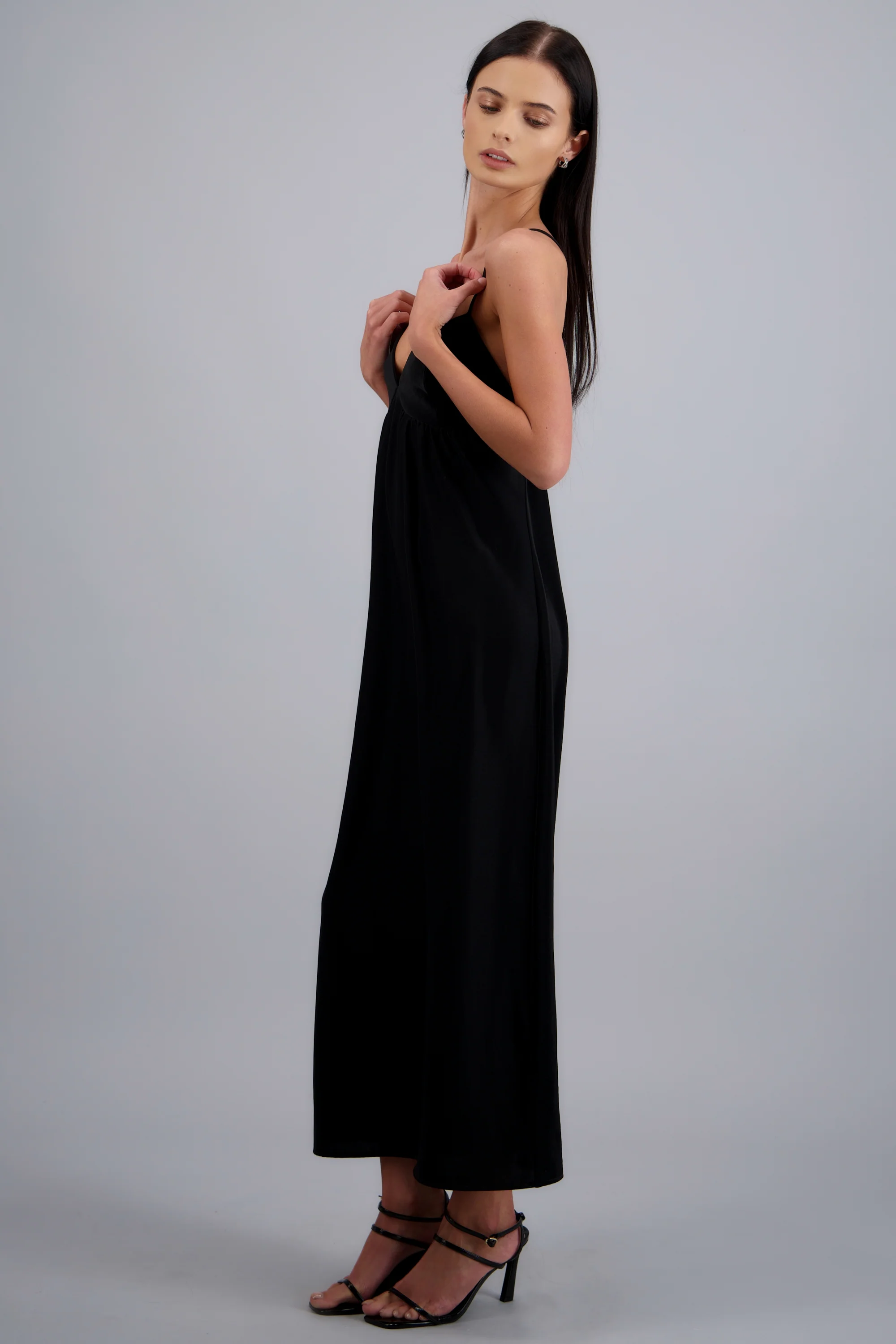 Vestido maxi detalle tirantes - Image 3