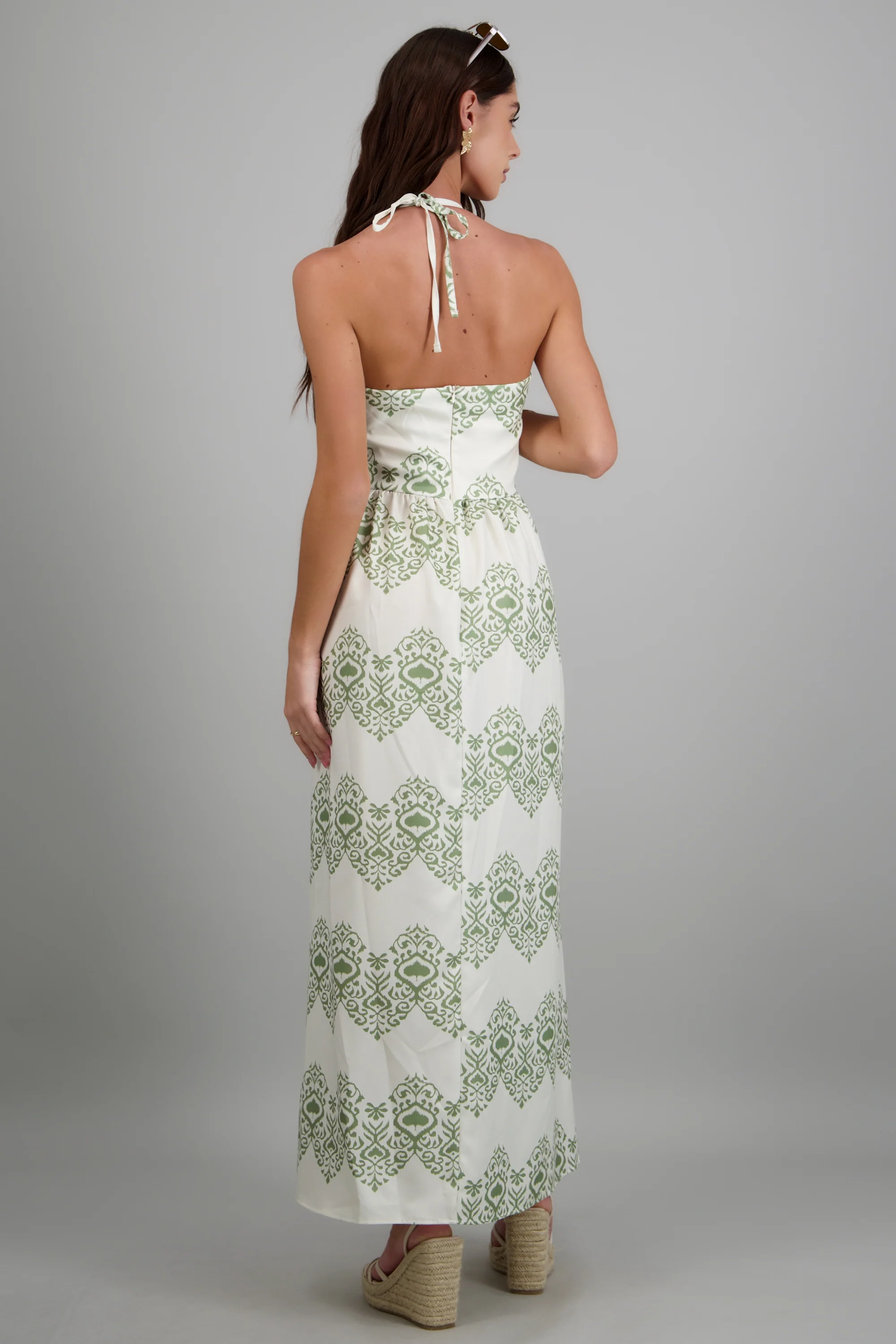 Vestido maxi estampado detalle escote - Image 4