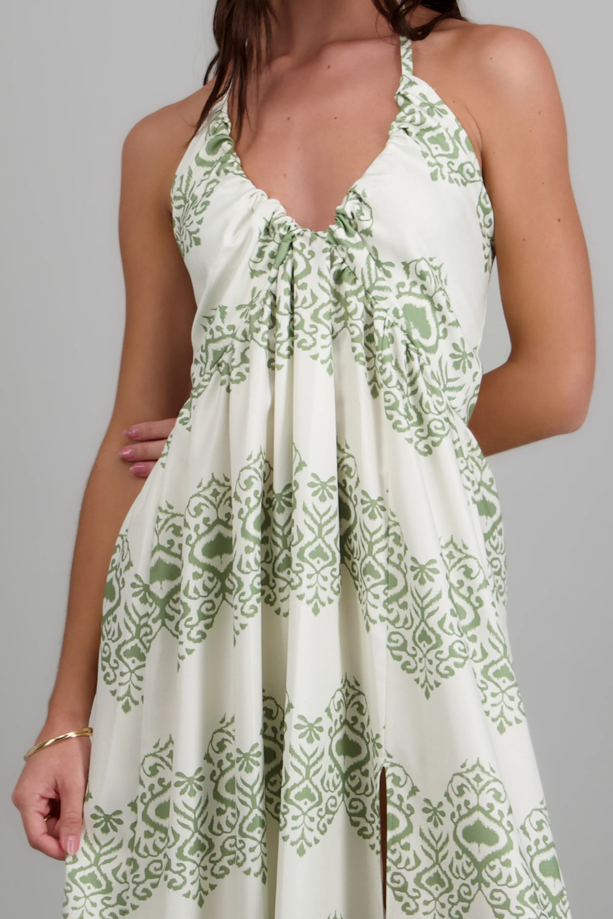 Vestido maxi estampado detalle escote - Image 5