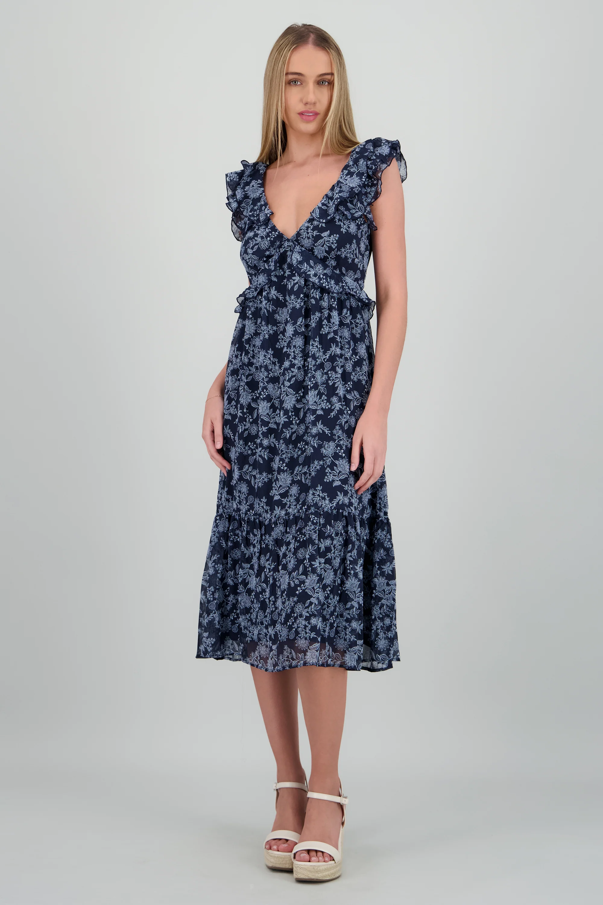 Vestido maxi flores detalle olanes