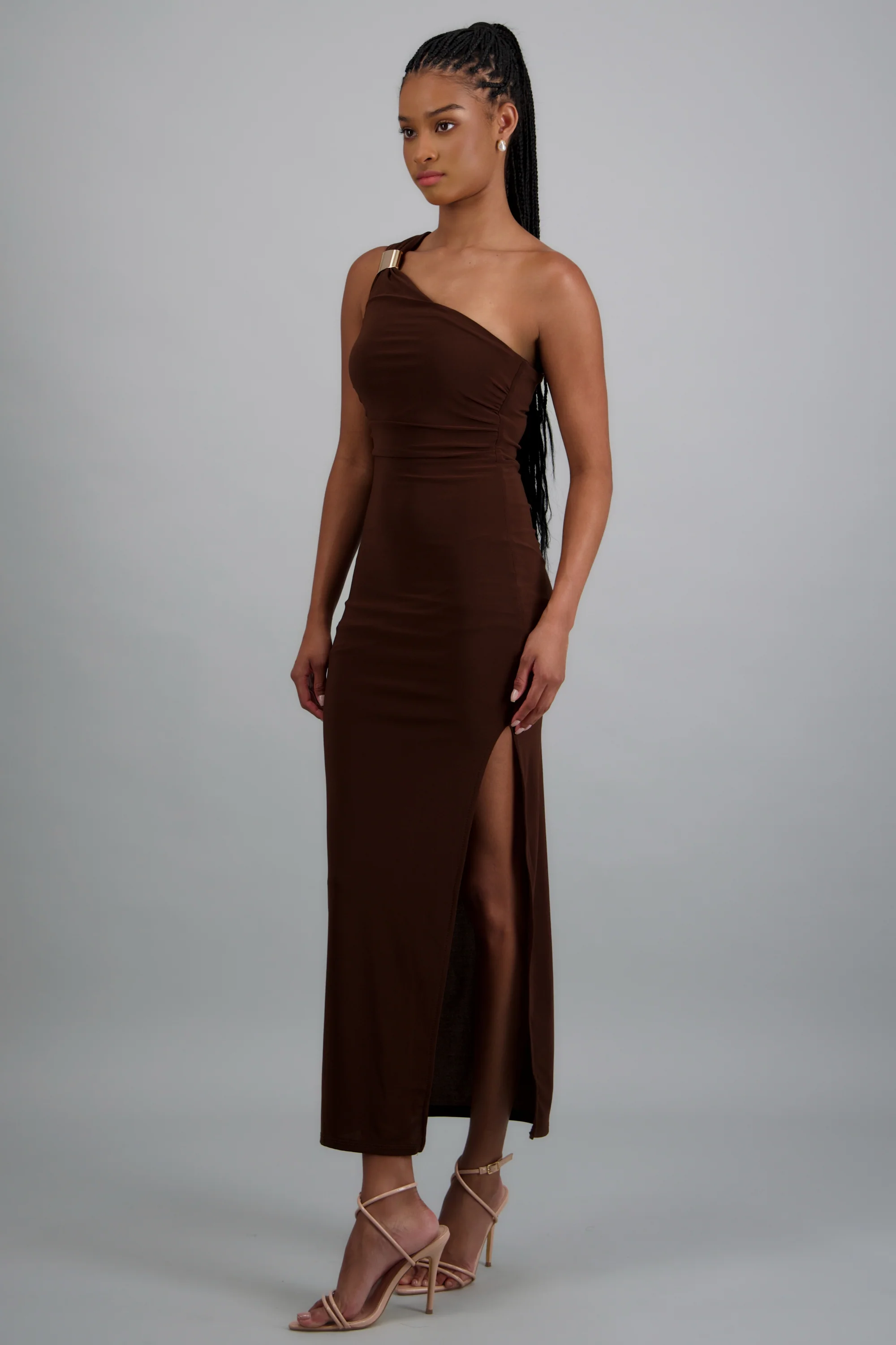 Vestido maxi off shoulder detalle herraje - Image 2