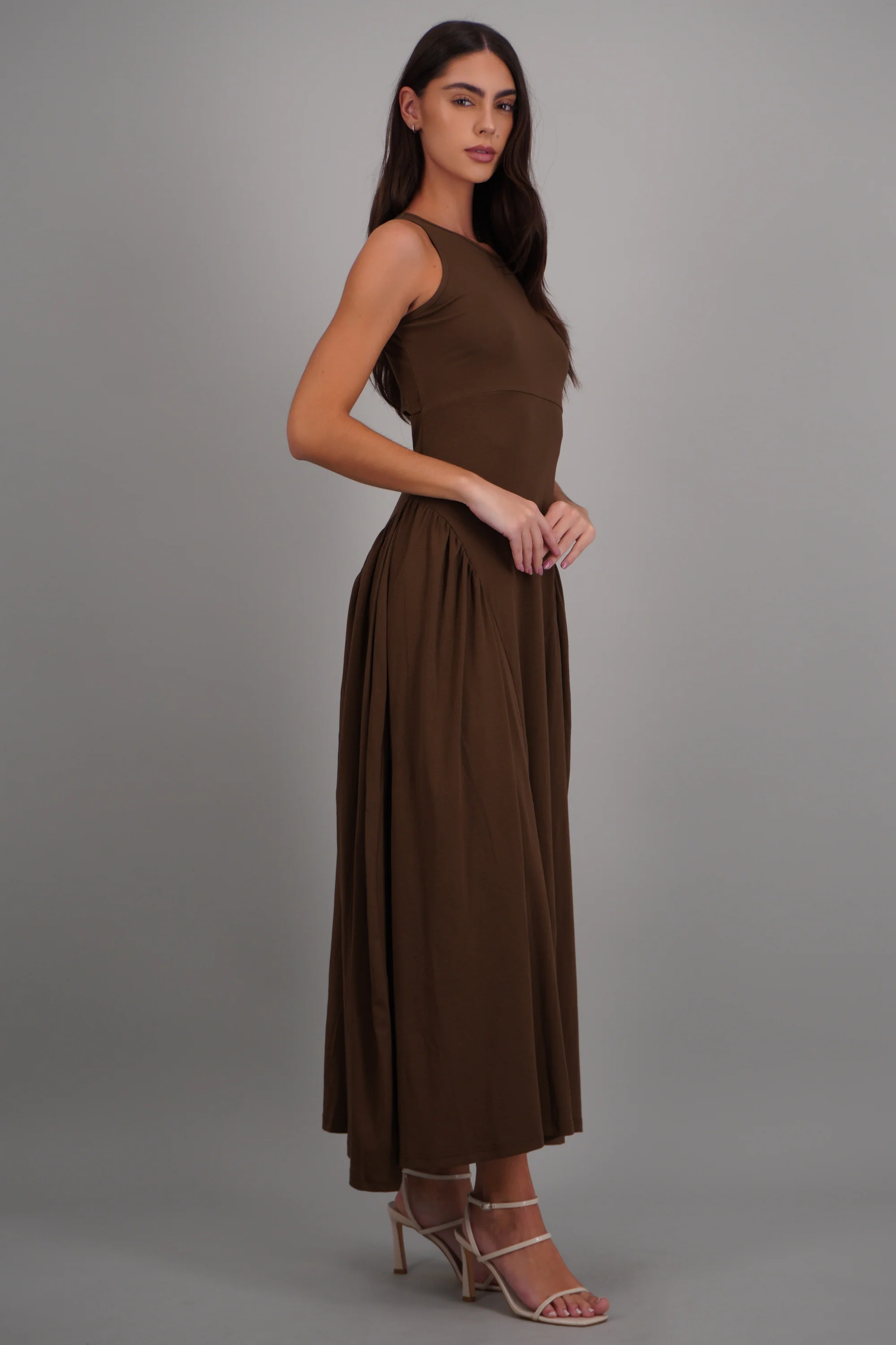 Vestido maxi son mangas cuello redondo - Image 2
