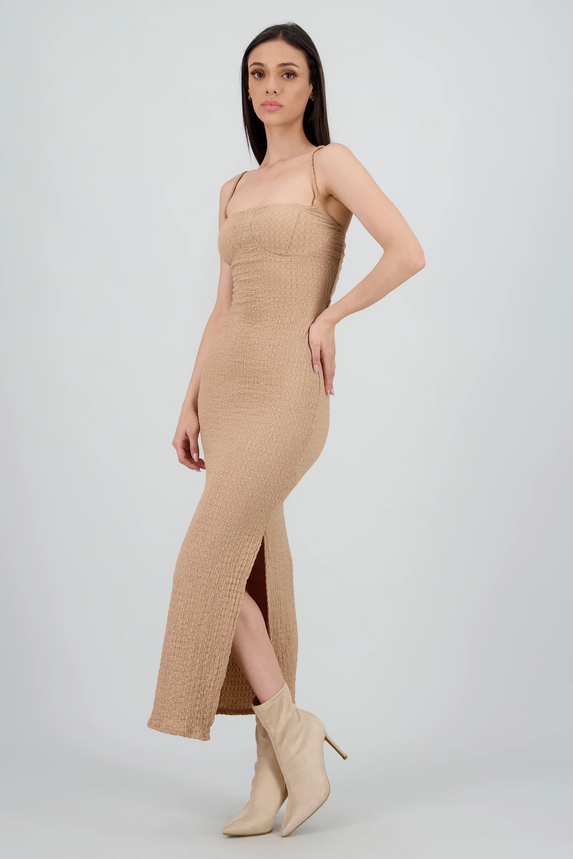Vestido maxi textura con copas - Image 3