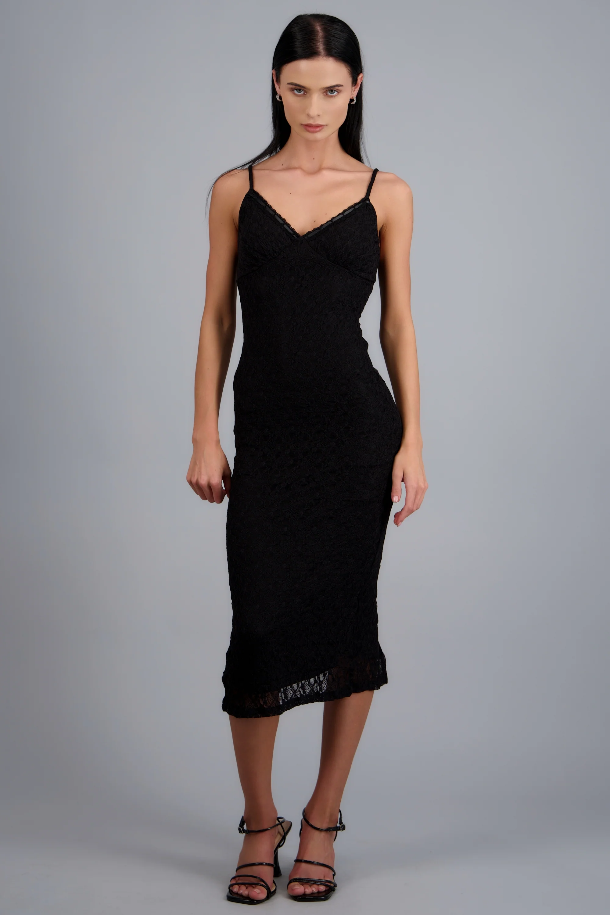 VESTIDO MAXI TIRANTES DET ESCOTE