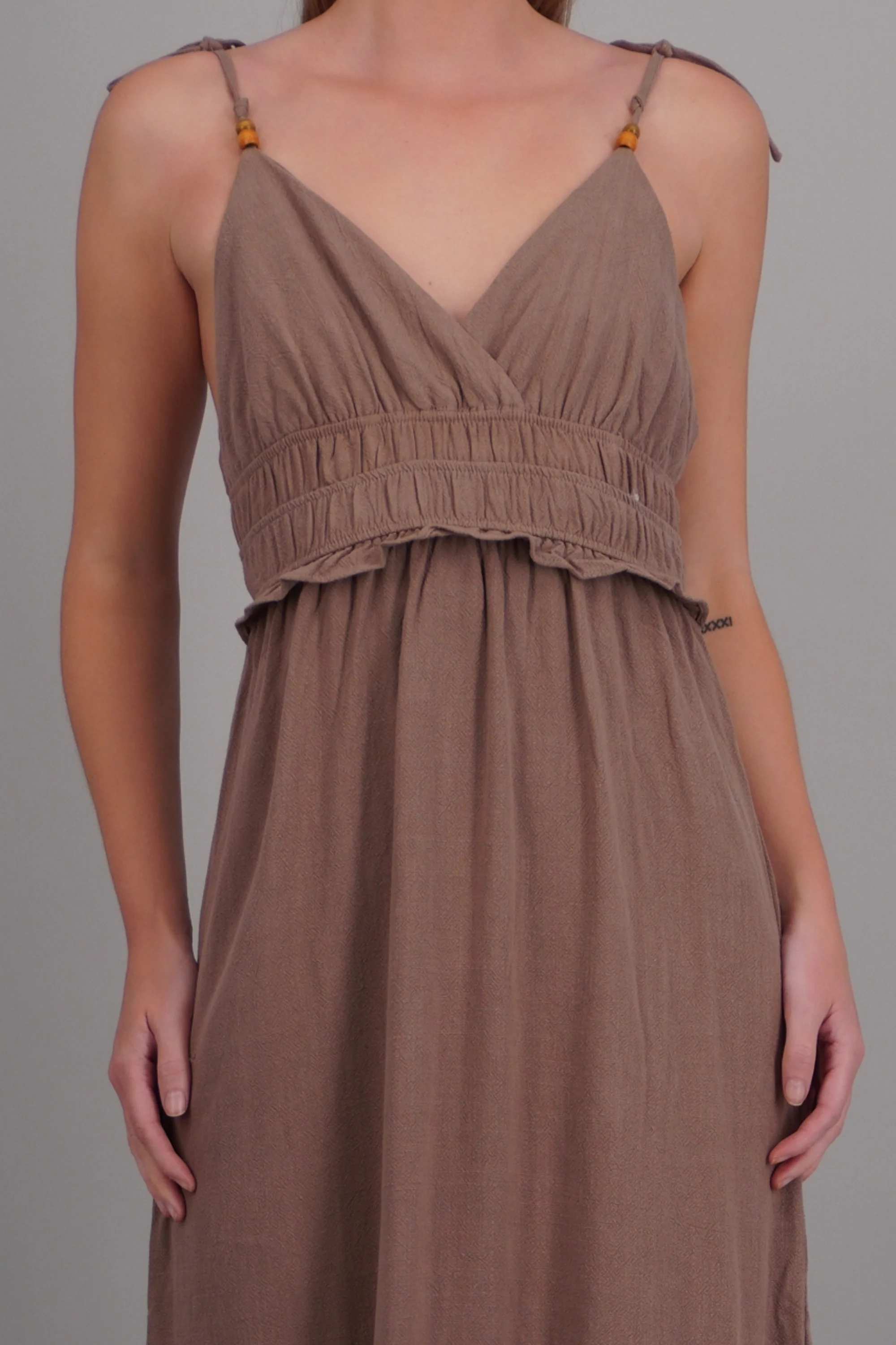 Vestido maxi tirantes detalle smock - Image 5