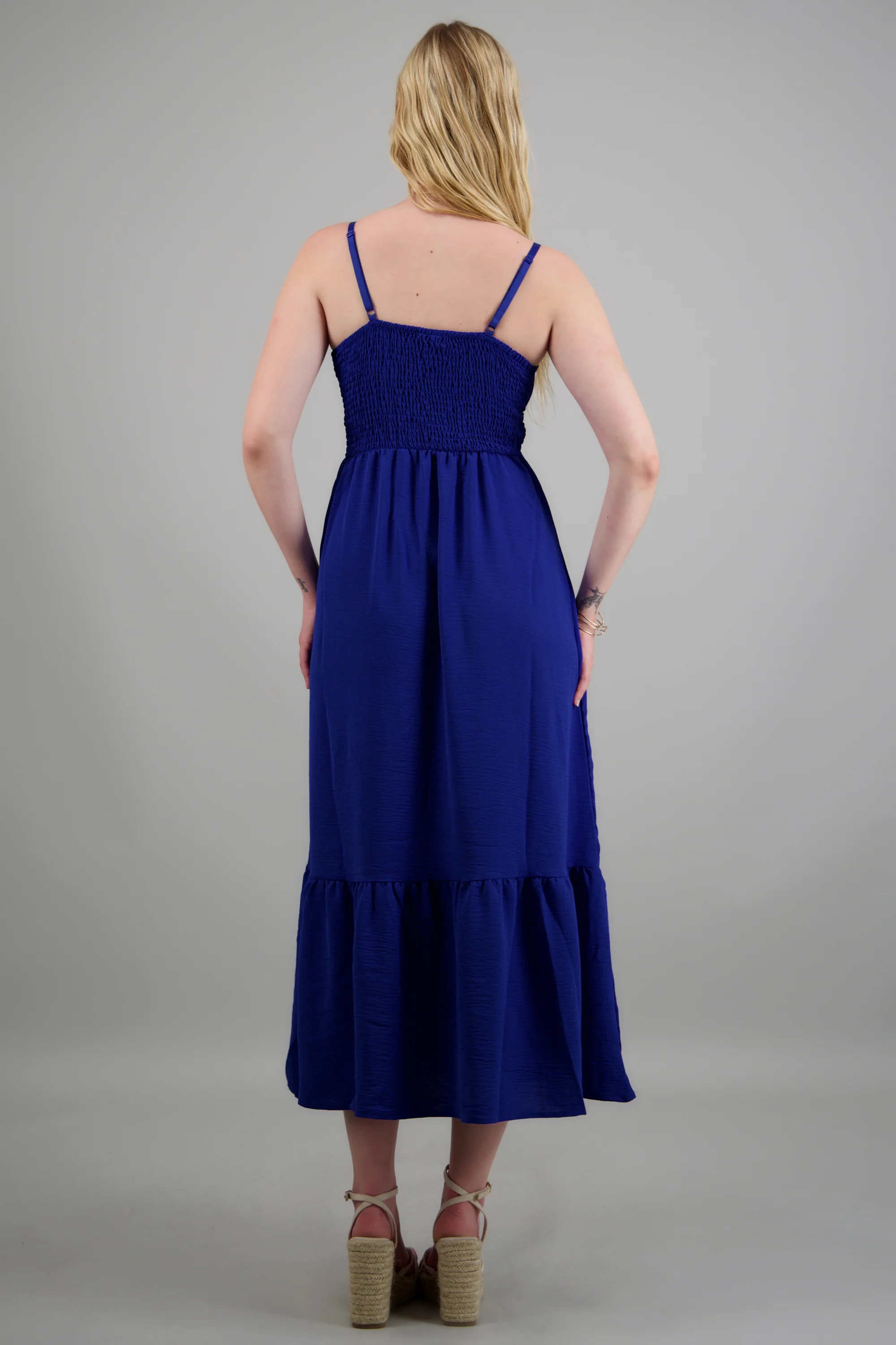 Vestido maxi tirantes liso con copas - Image 4