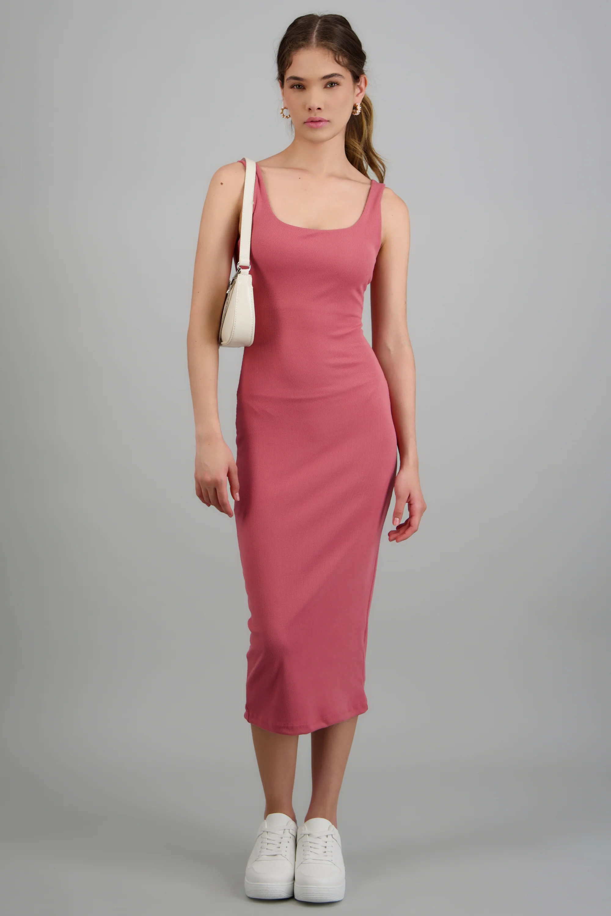 Vestido midi bodycon rib