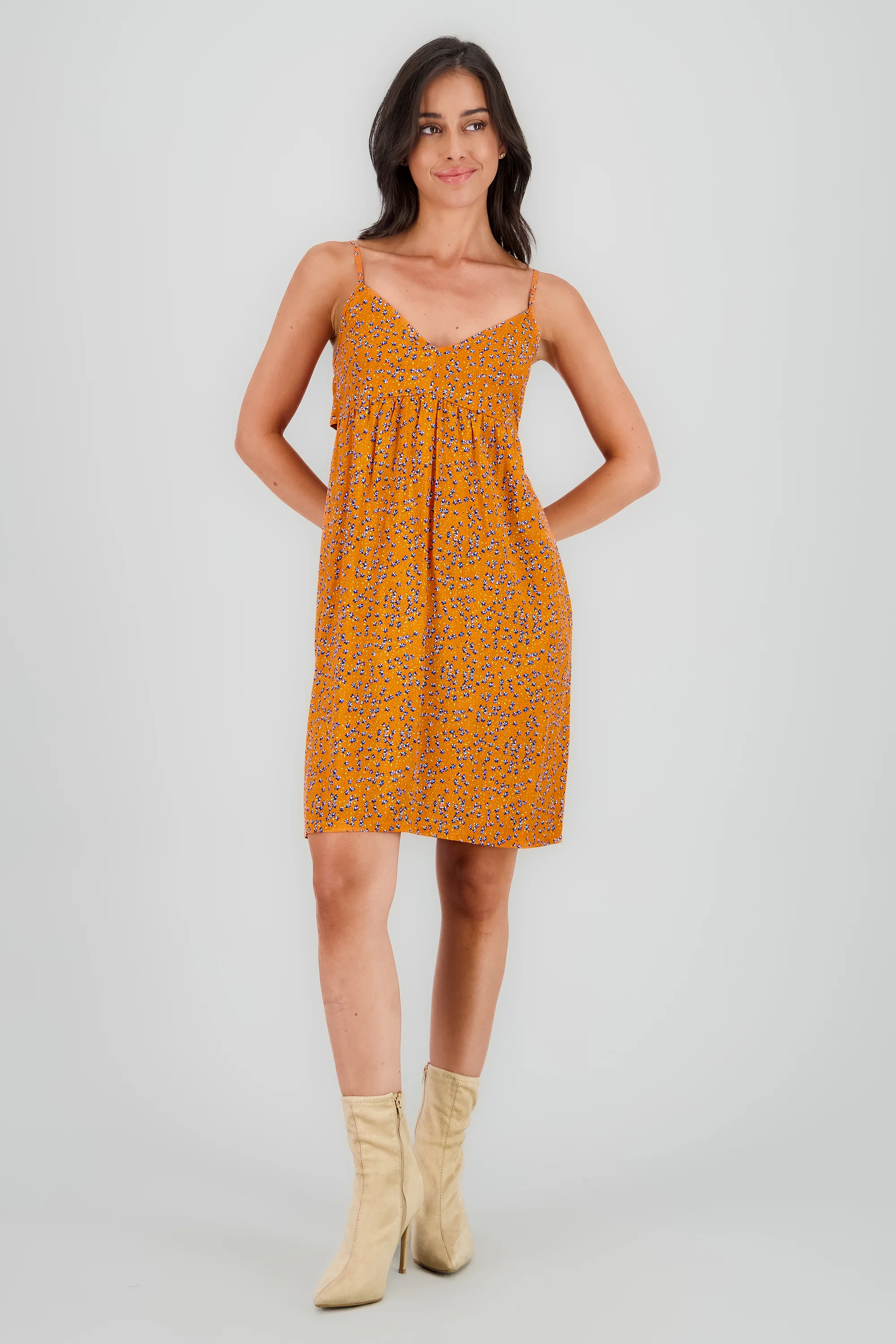 Vestido midi escote v tirantes - Image 2