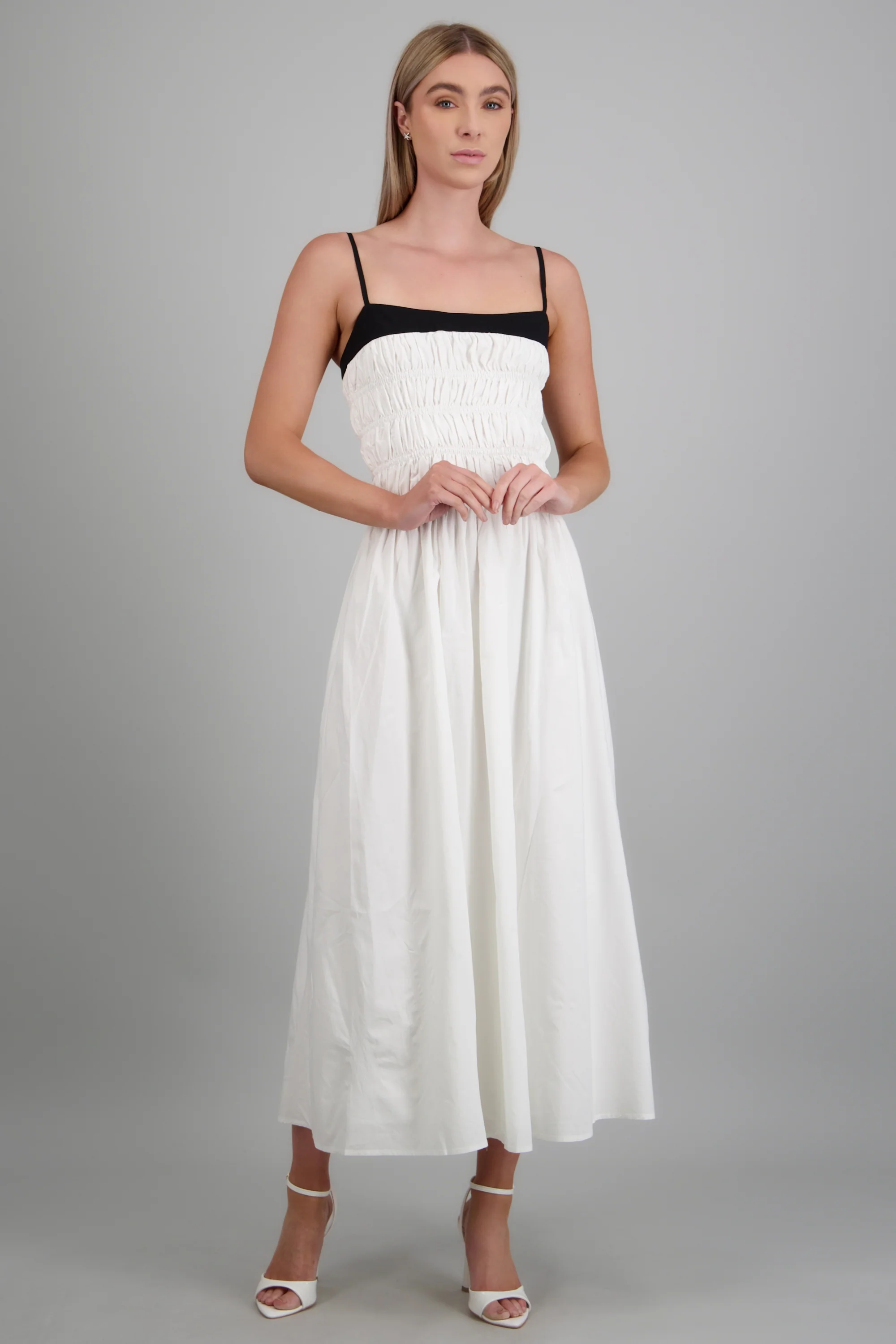 Vestido midi smock detalle contraste - Image 2