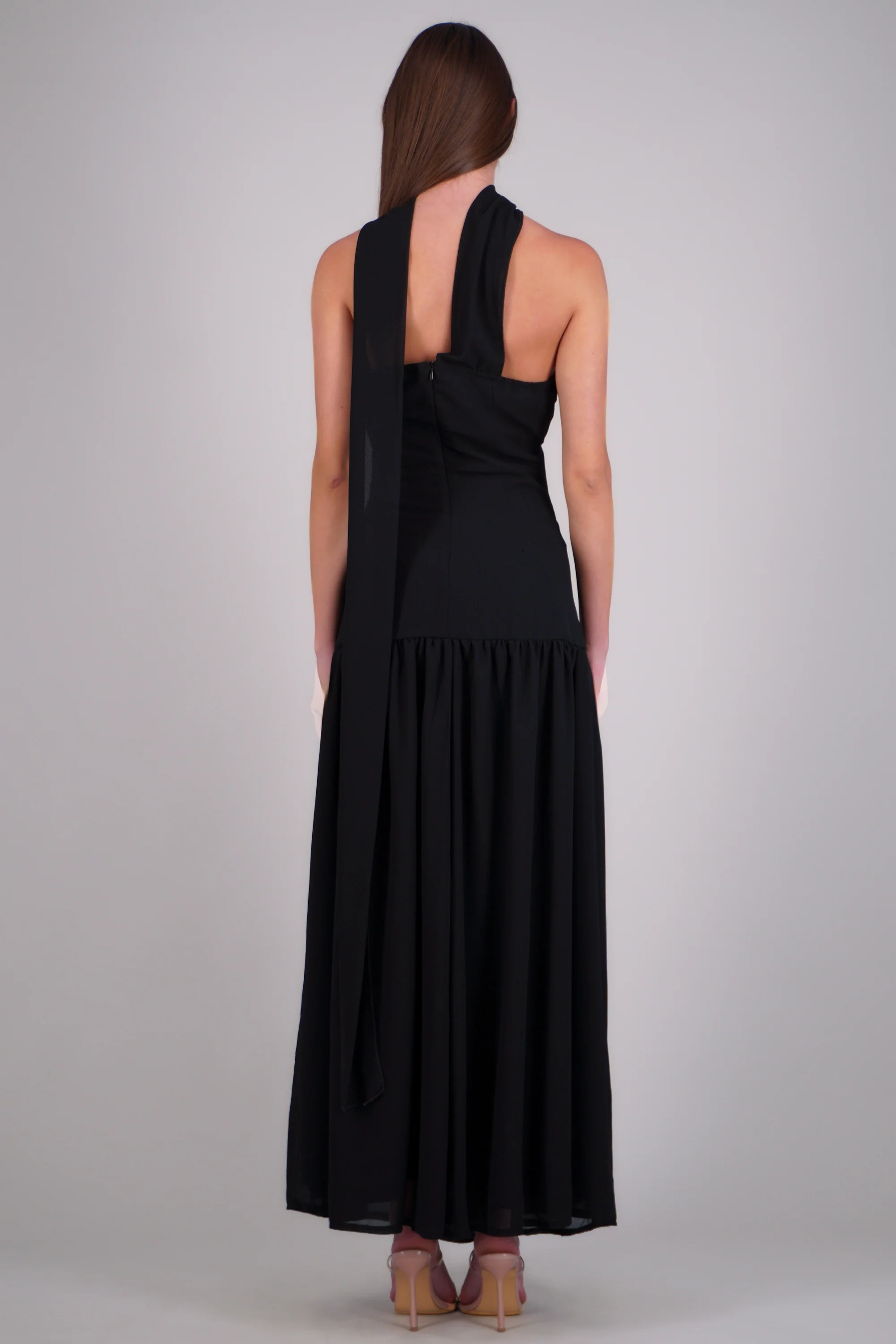 Vestido midi strapples detalle cut out - Image 4