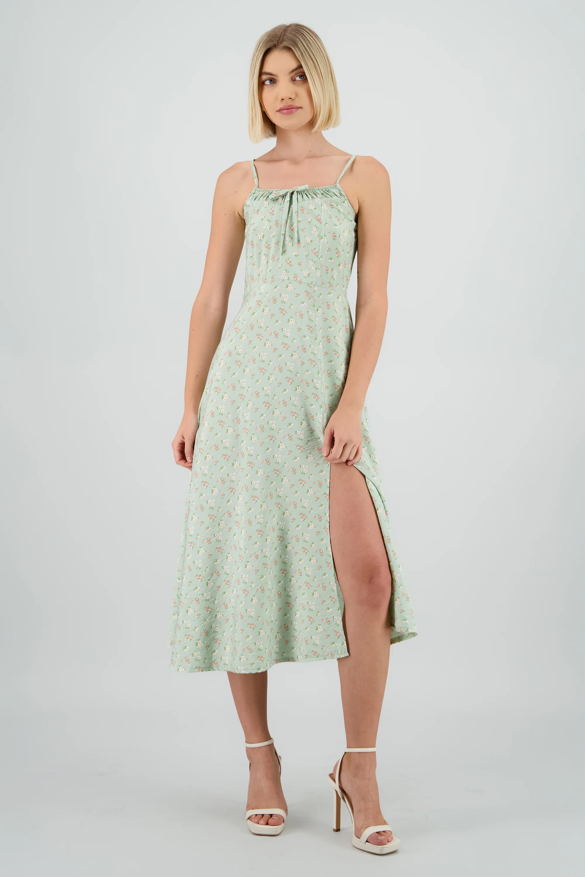 Vestido midi tirantes det flores