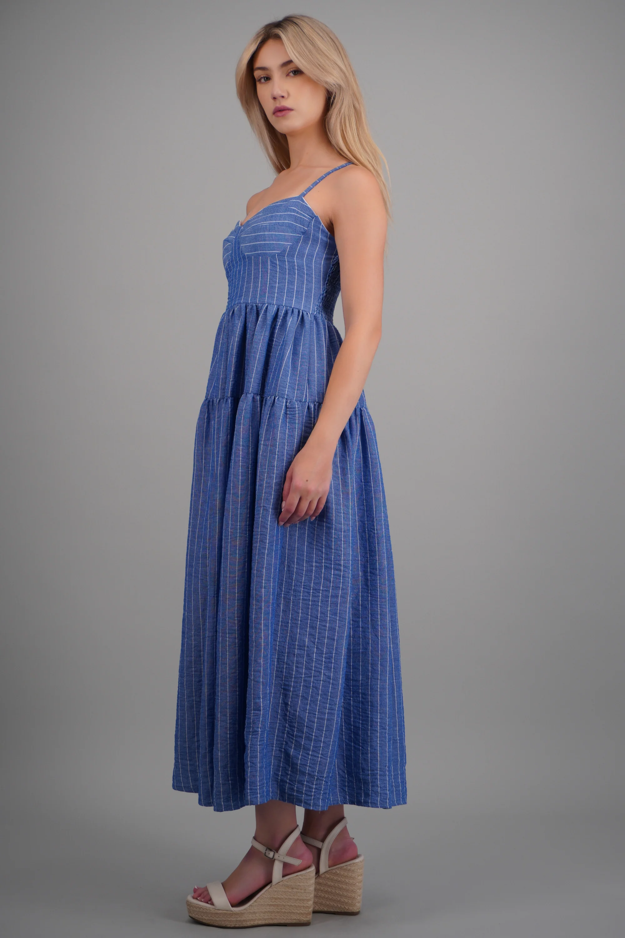 Vestido midi tirantes detalle olanes - Image 2