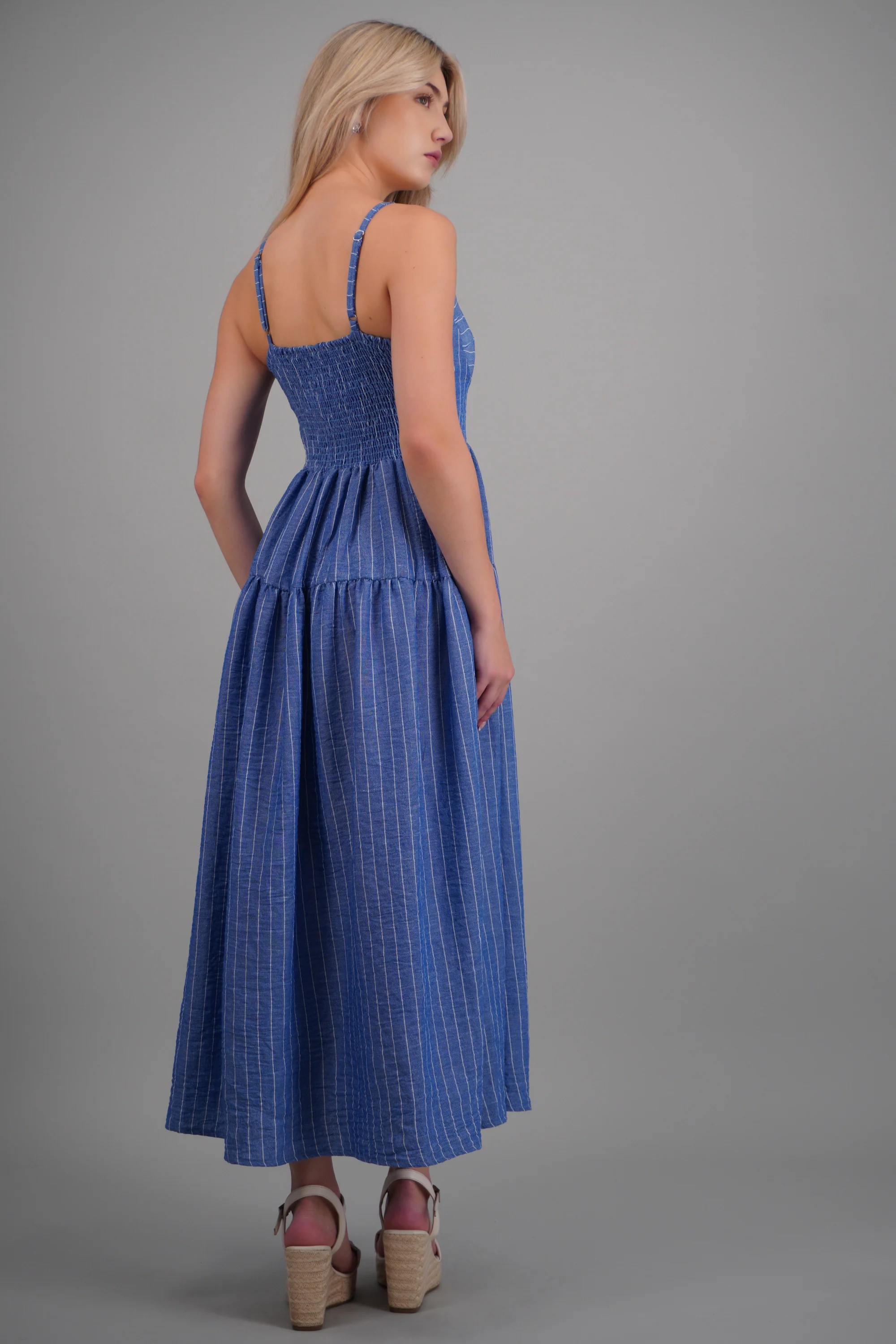 Vestido midi tirantes detalle olanes - Image 4