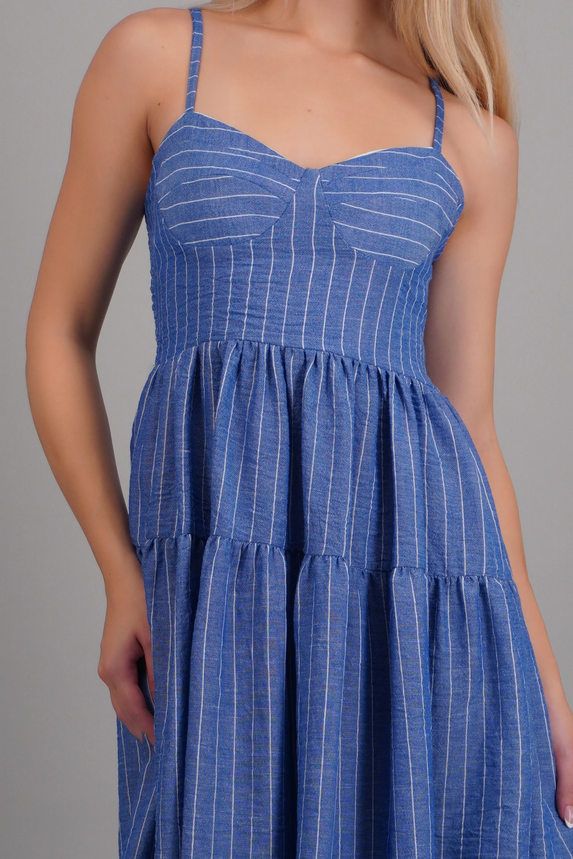 Vestido midi tirantes detalle olanes - Image 5