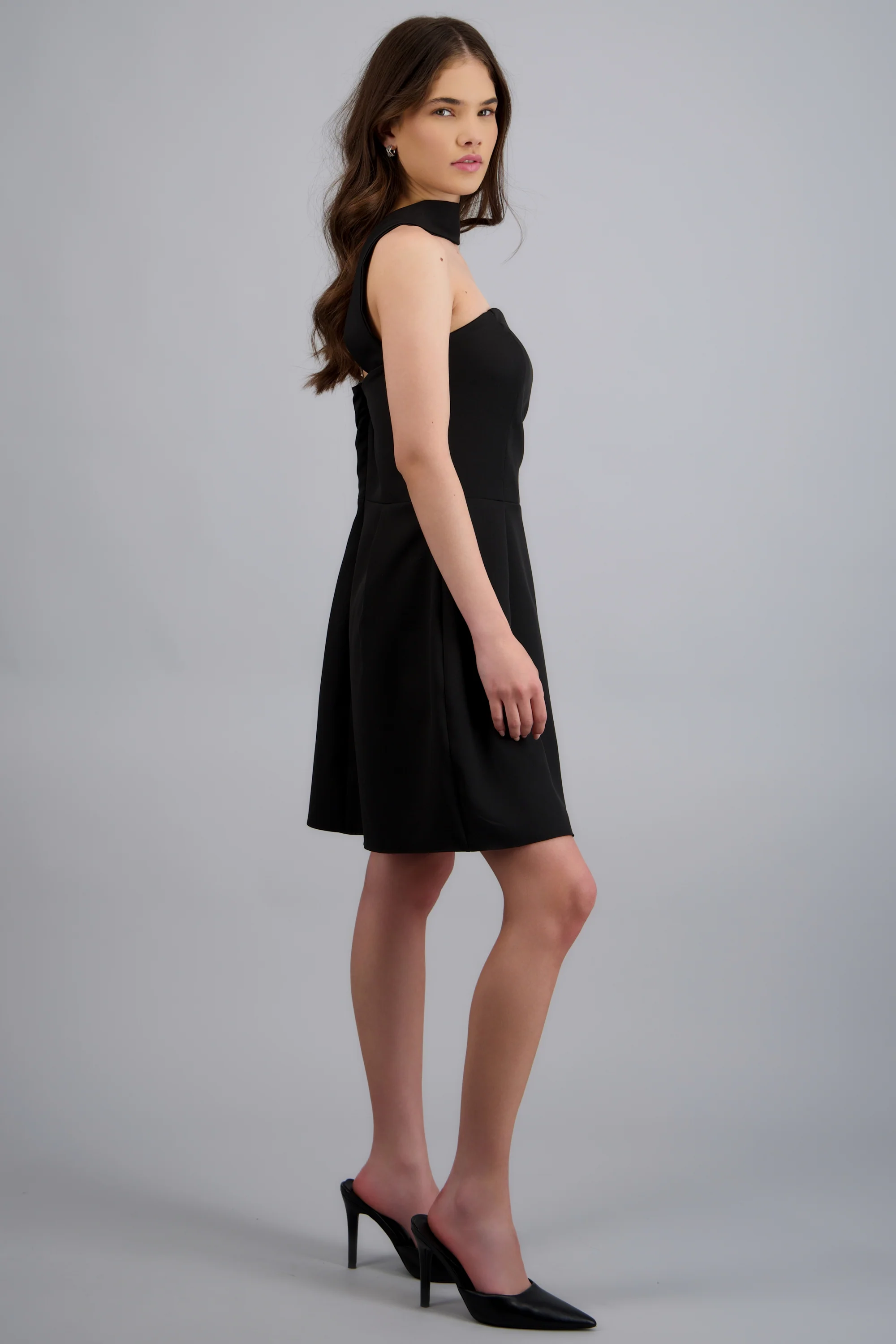 Vestido mini detalle cuello - Image 2