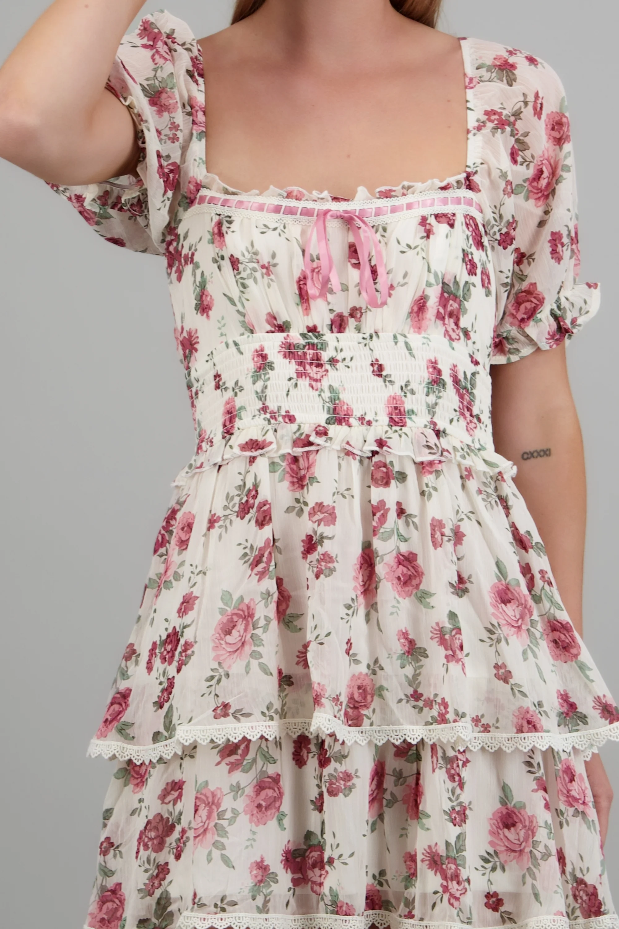 Vestido mini flores olanes - Image 5