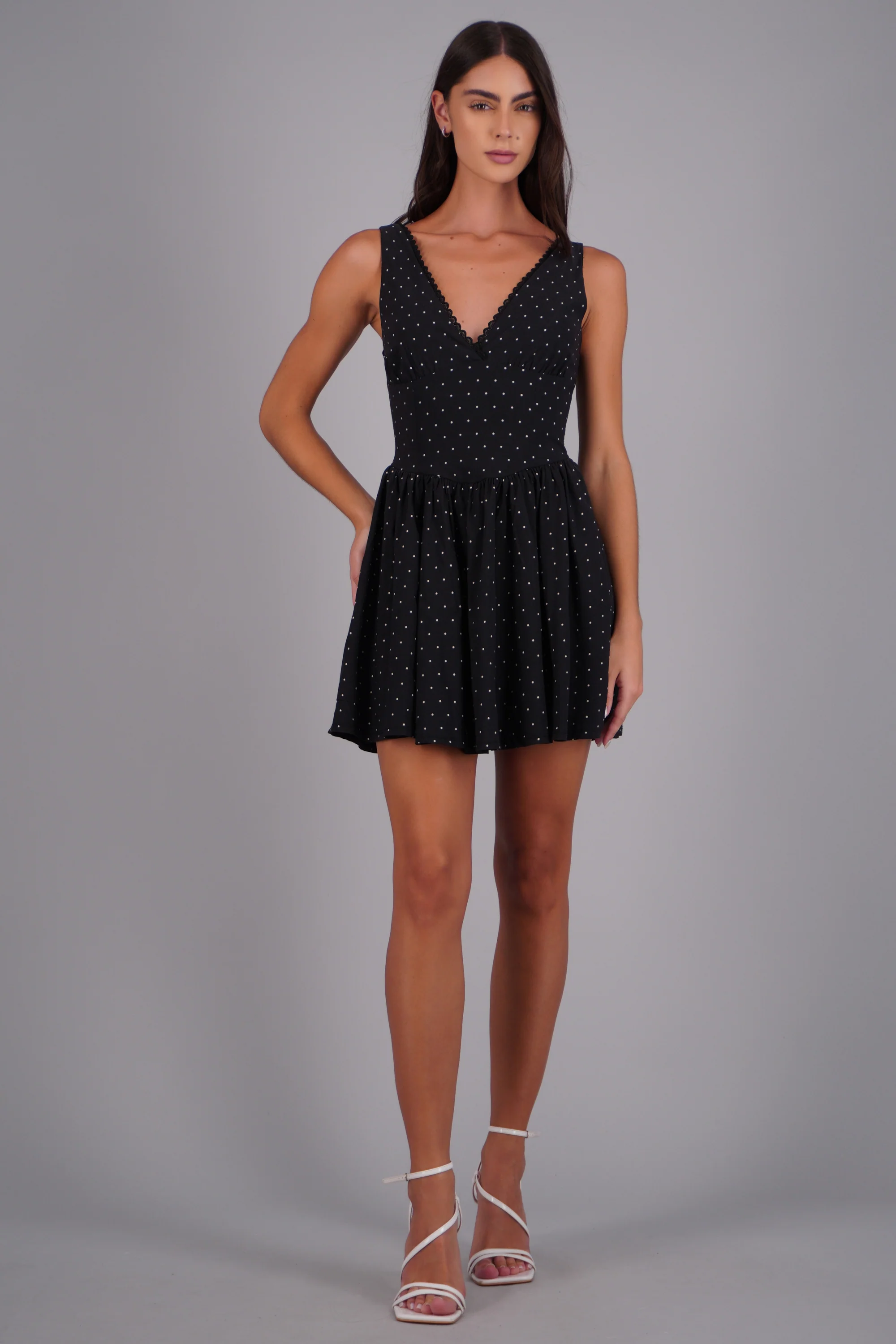 Vestido mini polka dots