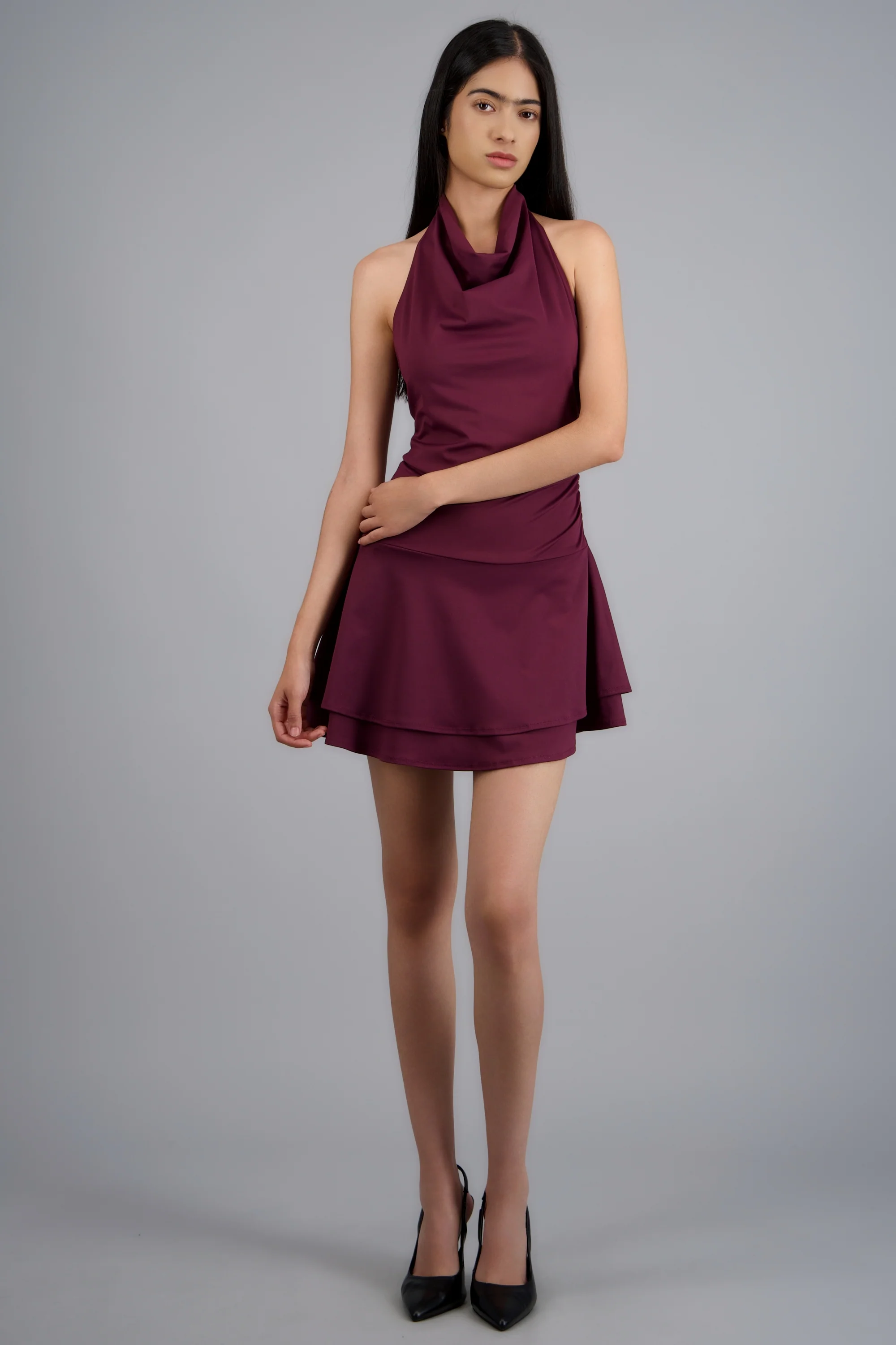 Vestido mini sin mangas escote cascada - Image 3